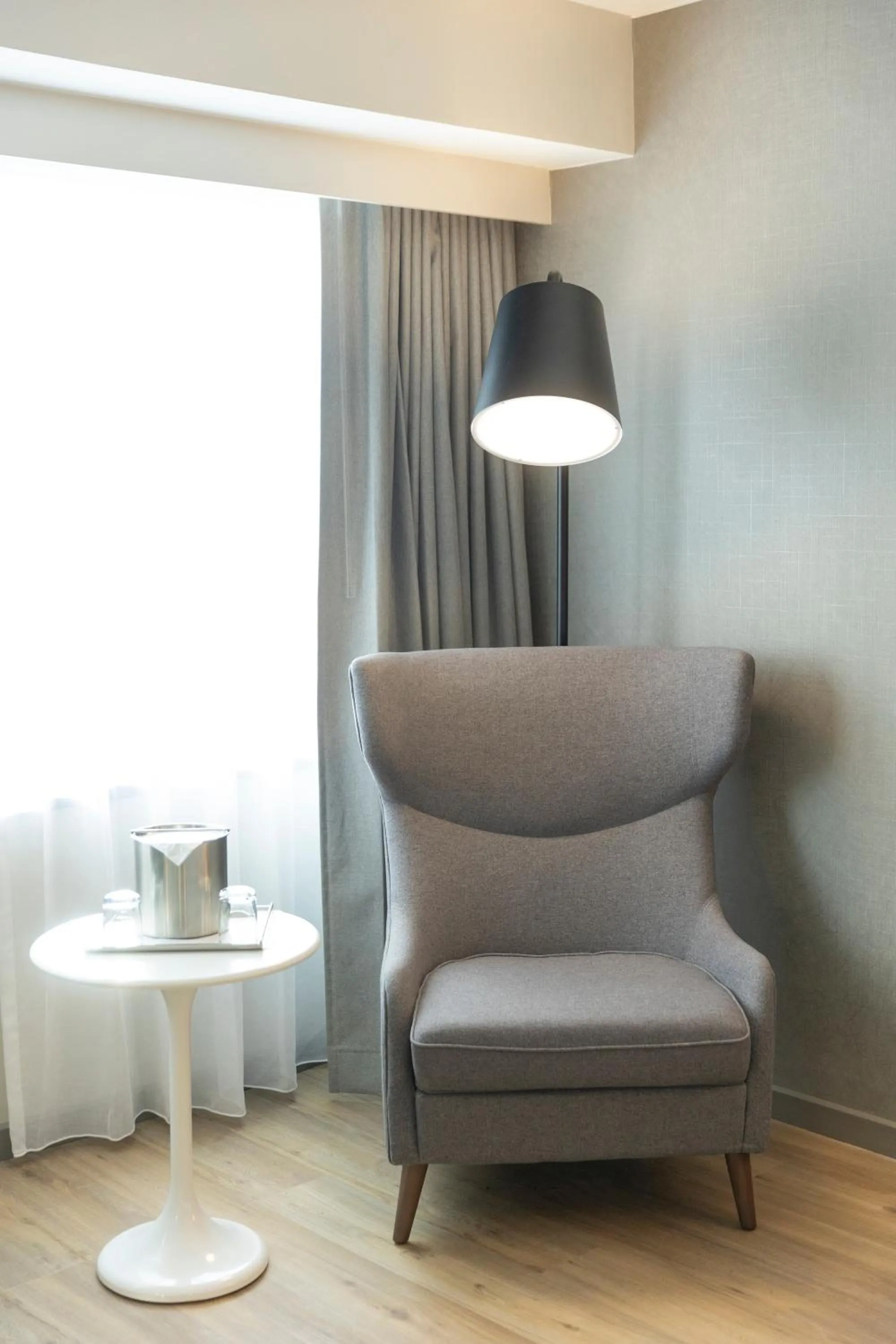 Bedroom in Radisson Hotel Salt Lake City Downtown