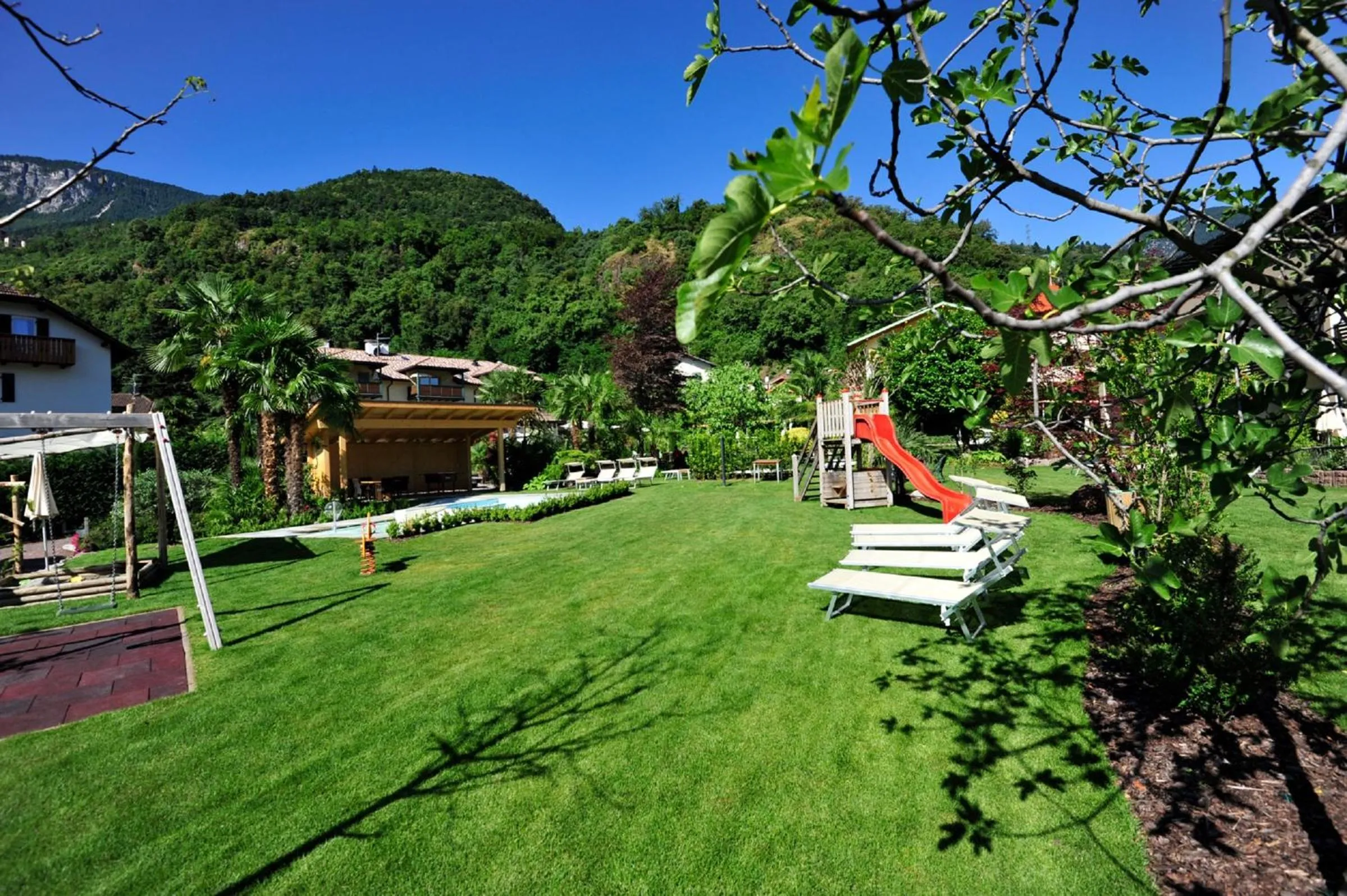 Children play ground in Apparthotel Gartenresidence Nalserhof