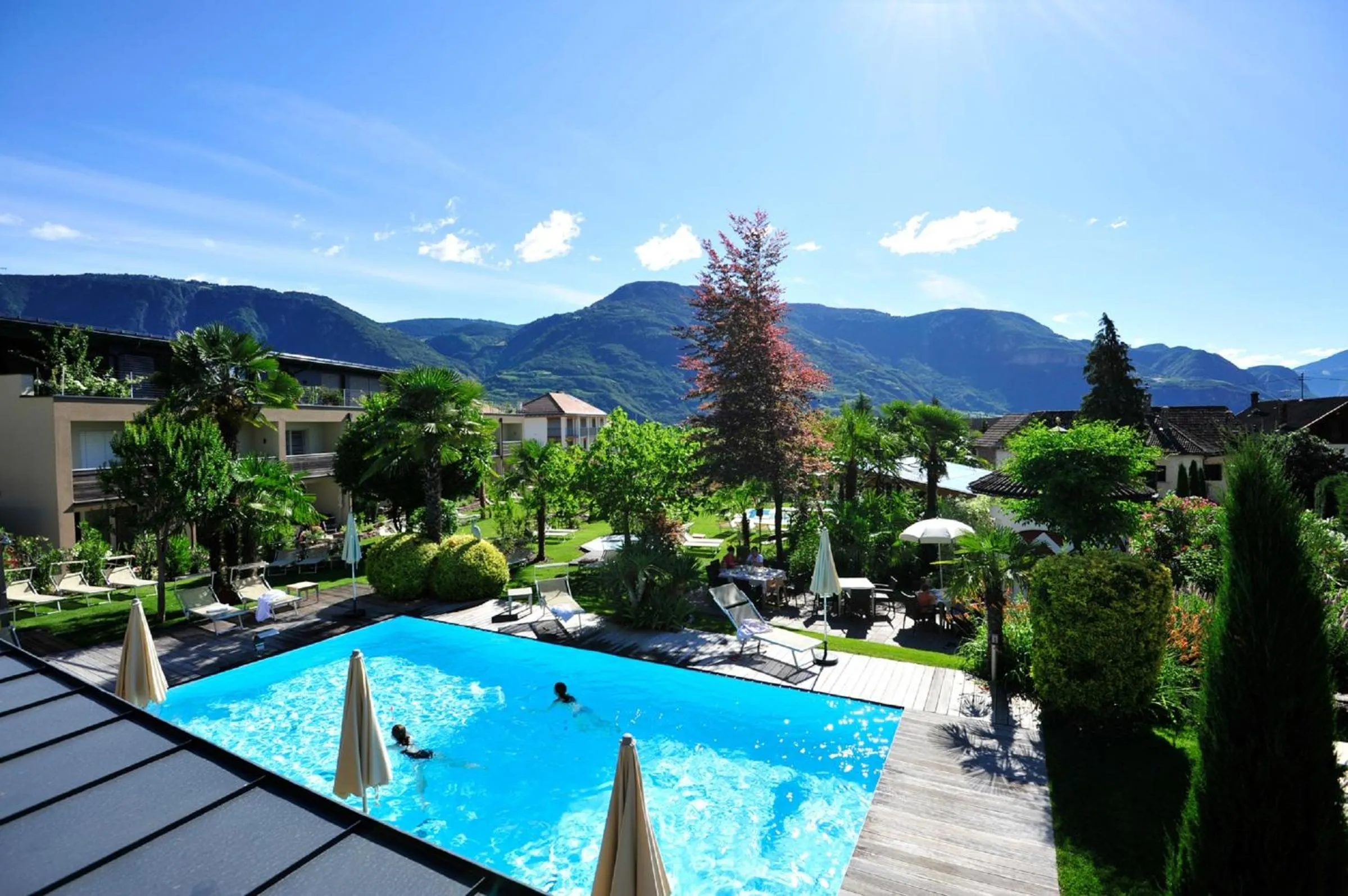 Swimming pool in Apparthotel Gartenresidence Nalserhof