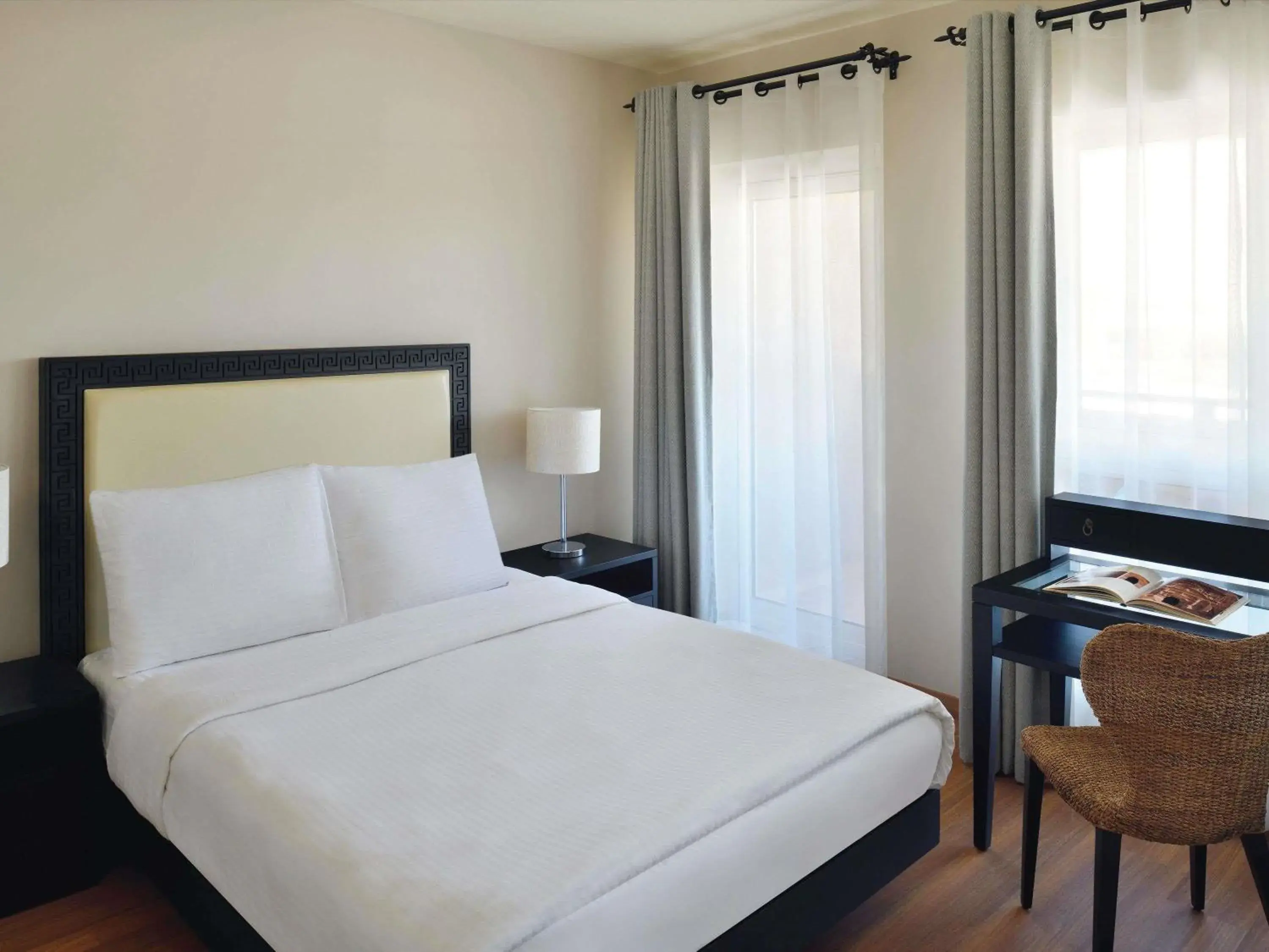 Bedroom, Bed in Mövenpick Resort & Residences Aqaba Bedroom, Bed in Mövenpick Resort & Residences Aqaba