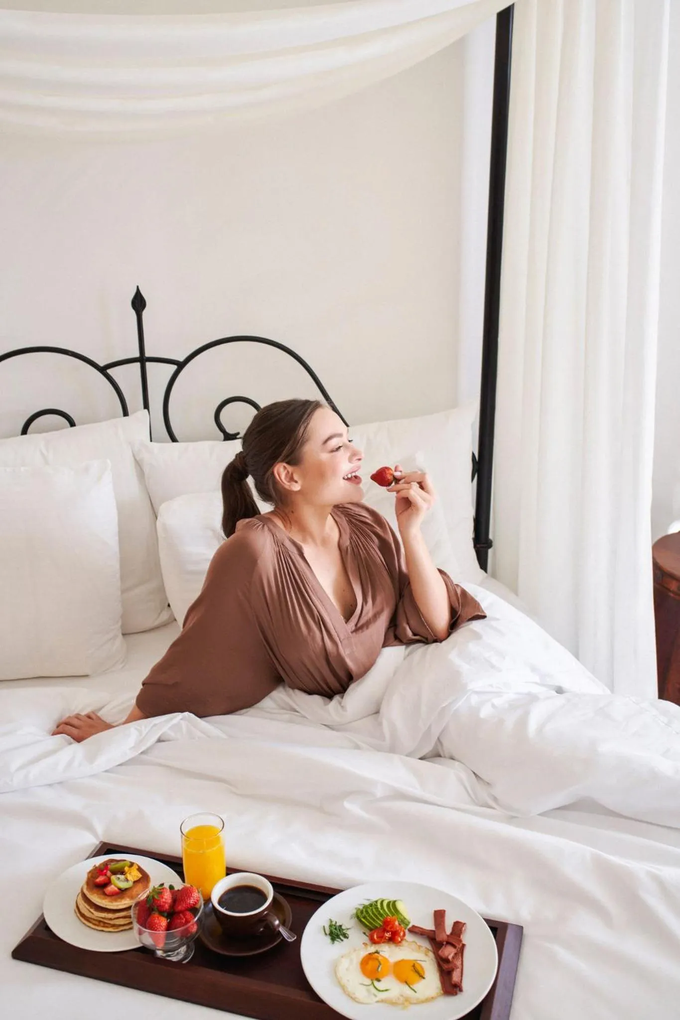 Bed in Mövenpick Resort & Residences Aqaba