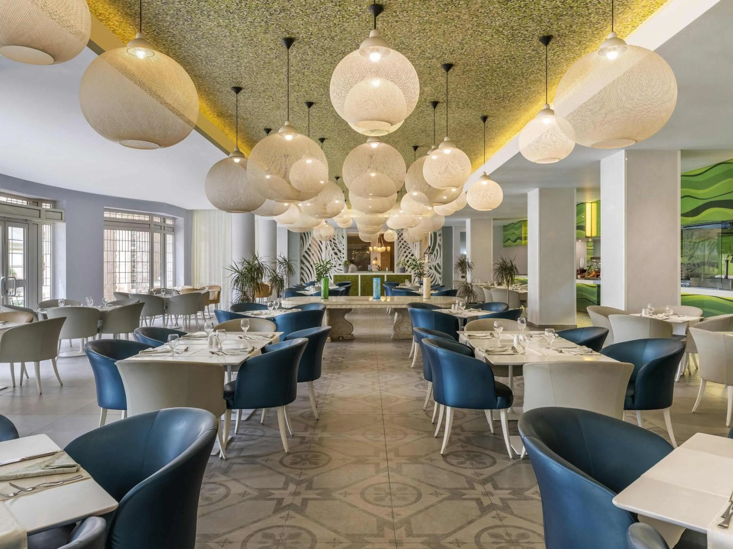 Restaurant/places to eat in Mövenpick Resort & Residences Aqaba