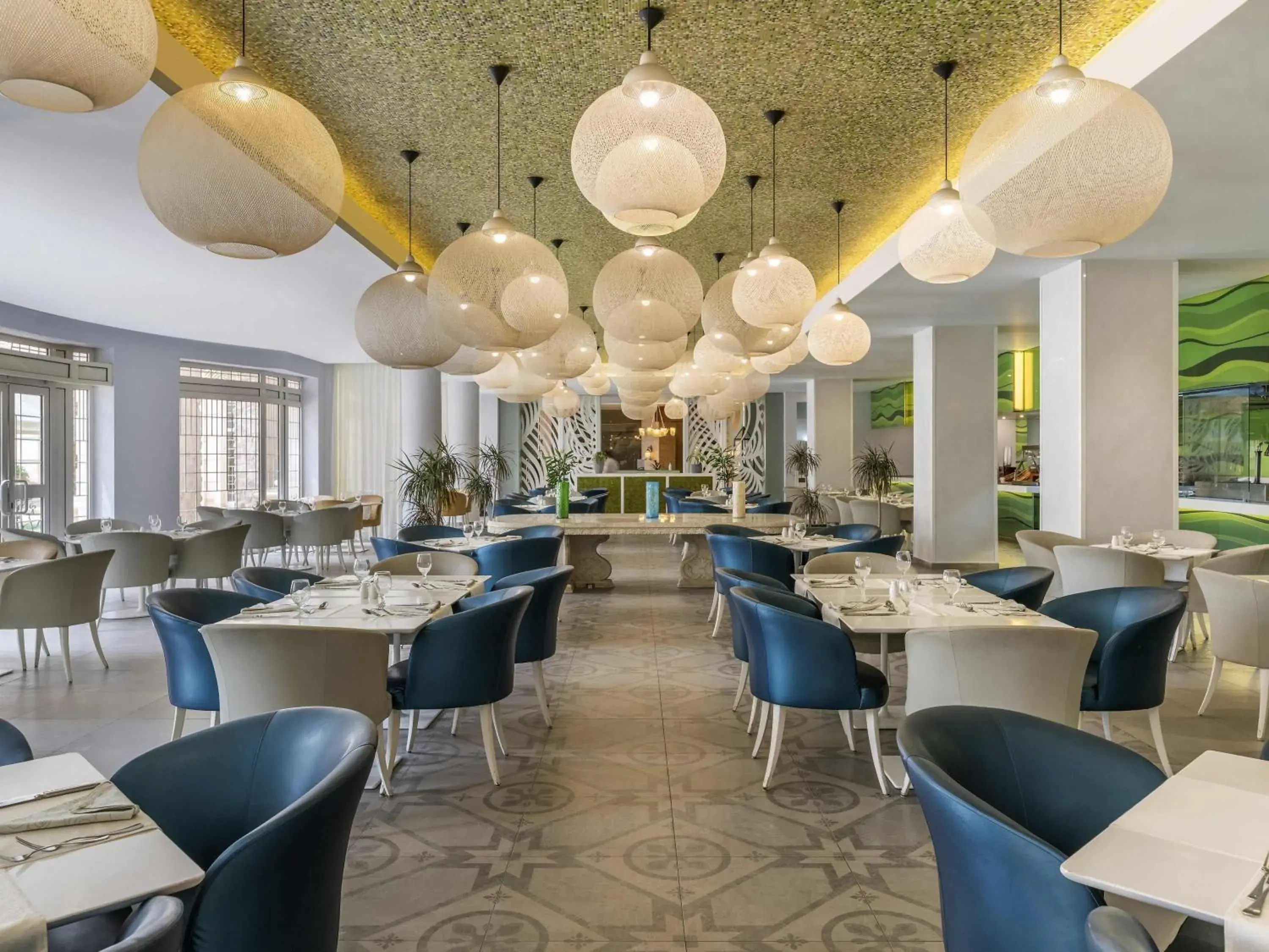 Restaurant/places to eat in Mövenpick Resort & Residences Aqaba Restaurant/places to eat in Mövenpick Resort & Residences Aqaba