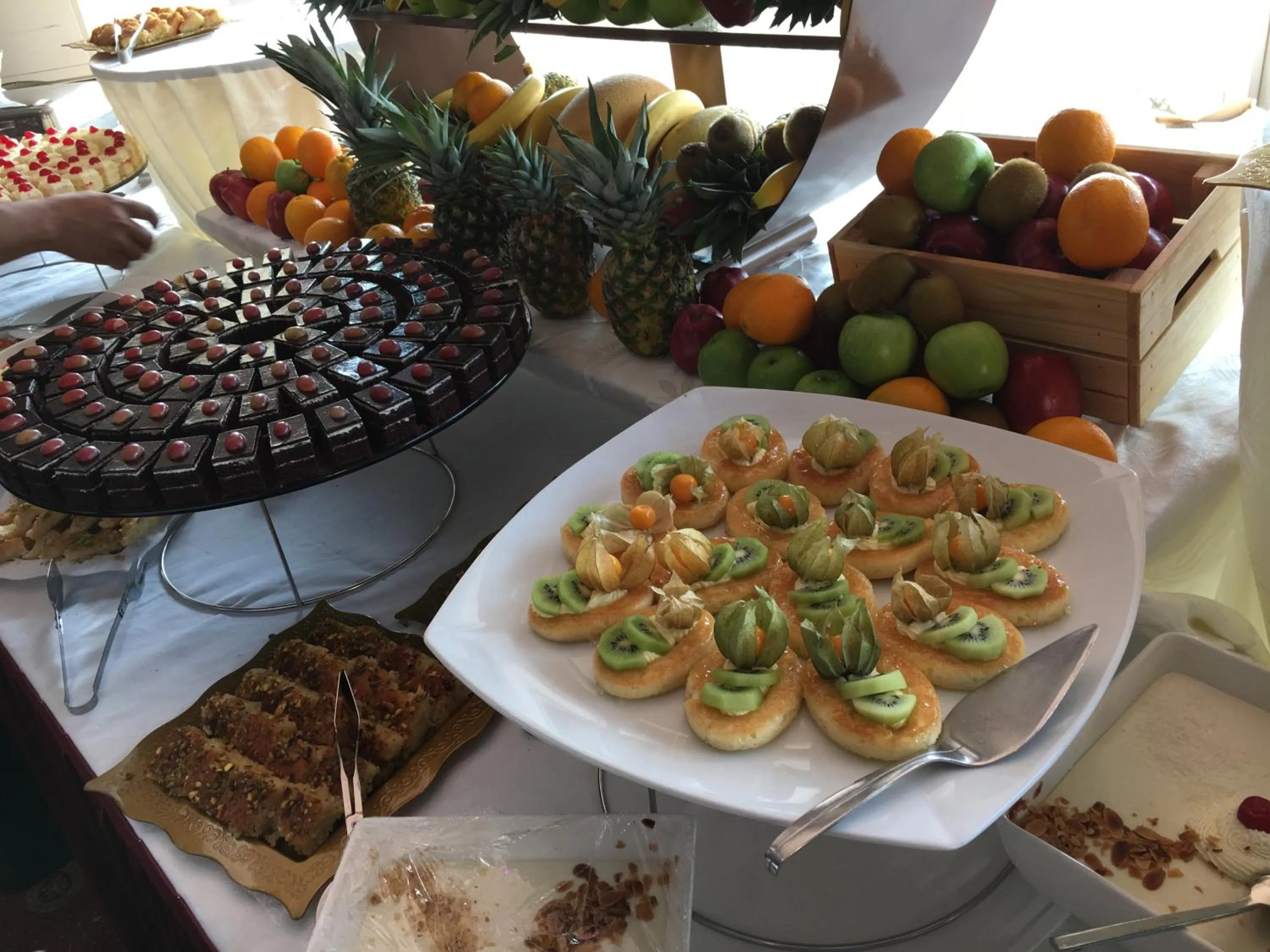 Food and drinks in Seashell Julai'a Hotel & Resort Family resort