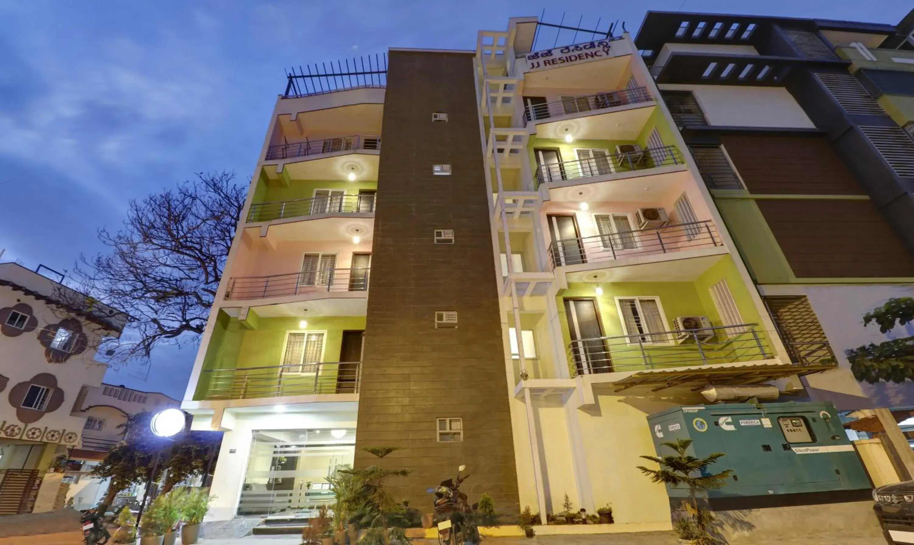 Property building in Treebo JJ Residency Property building in Treebo JJ Residency