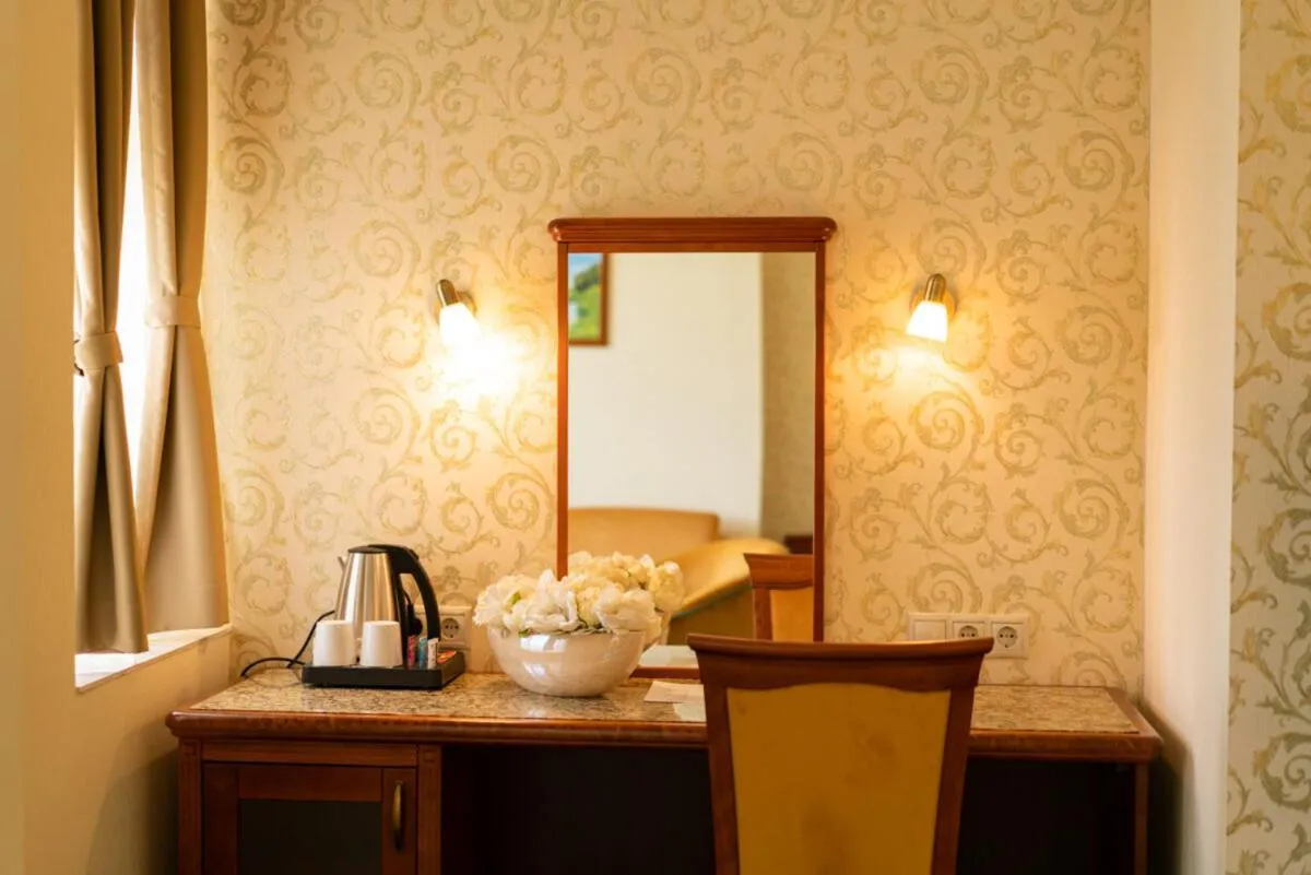 Coffee/tea facilities in Elizabeth Hotel