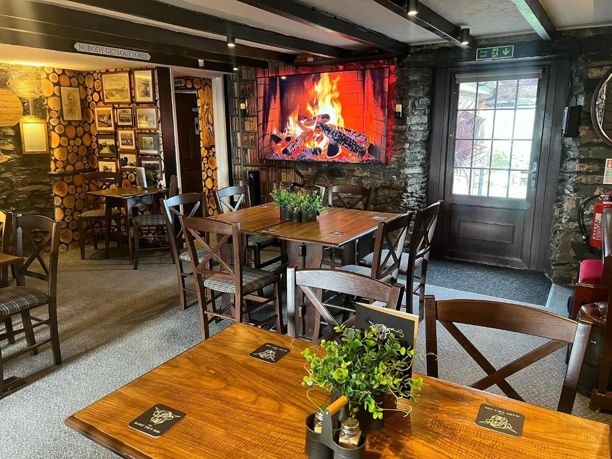 Dining area in The Mary Tavy Inn