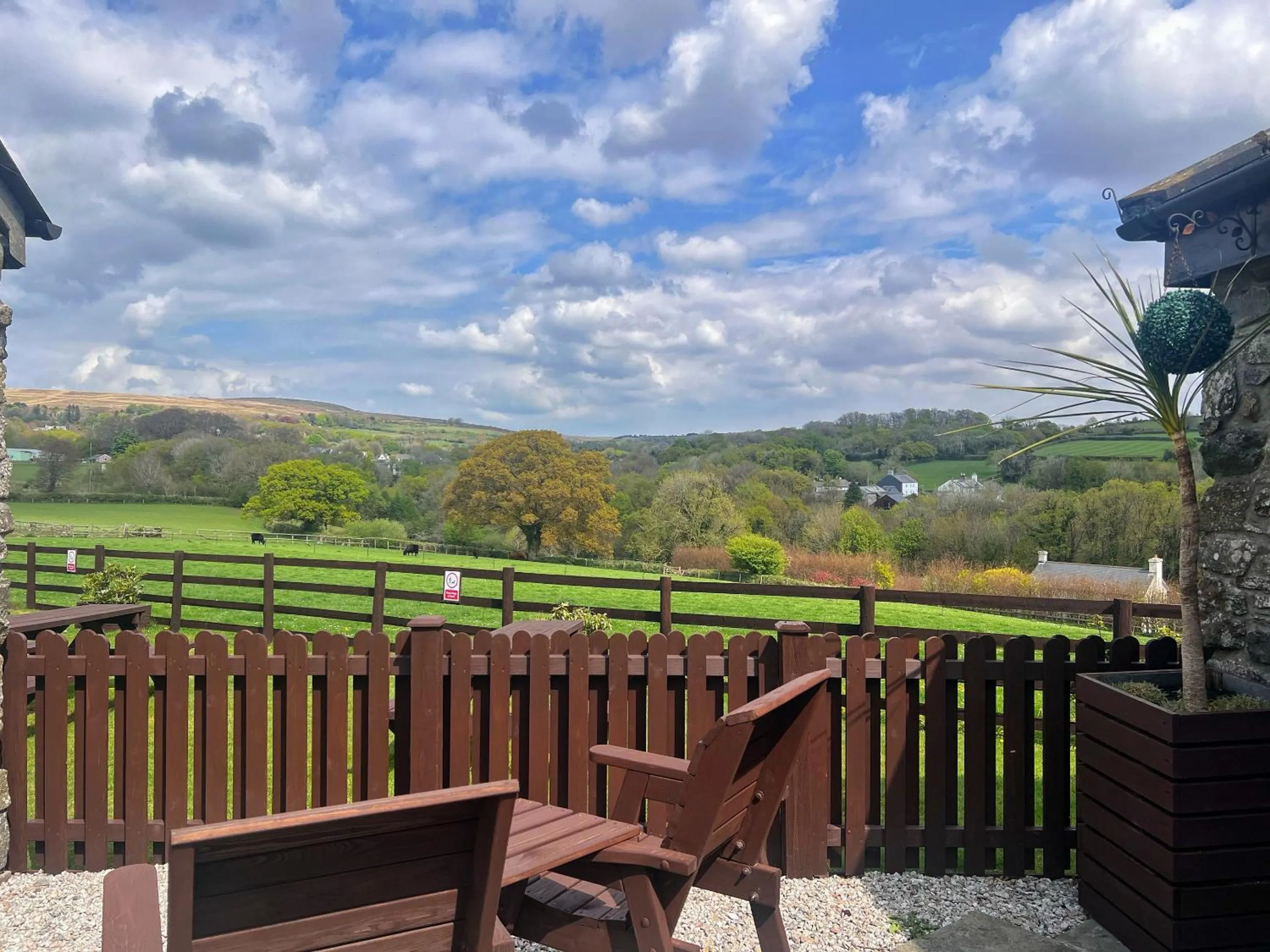 Patio in The Mary Tavy Inn