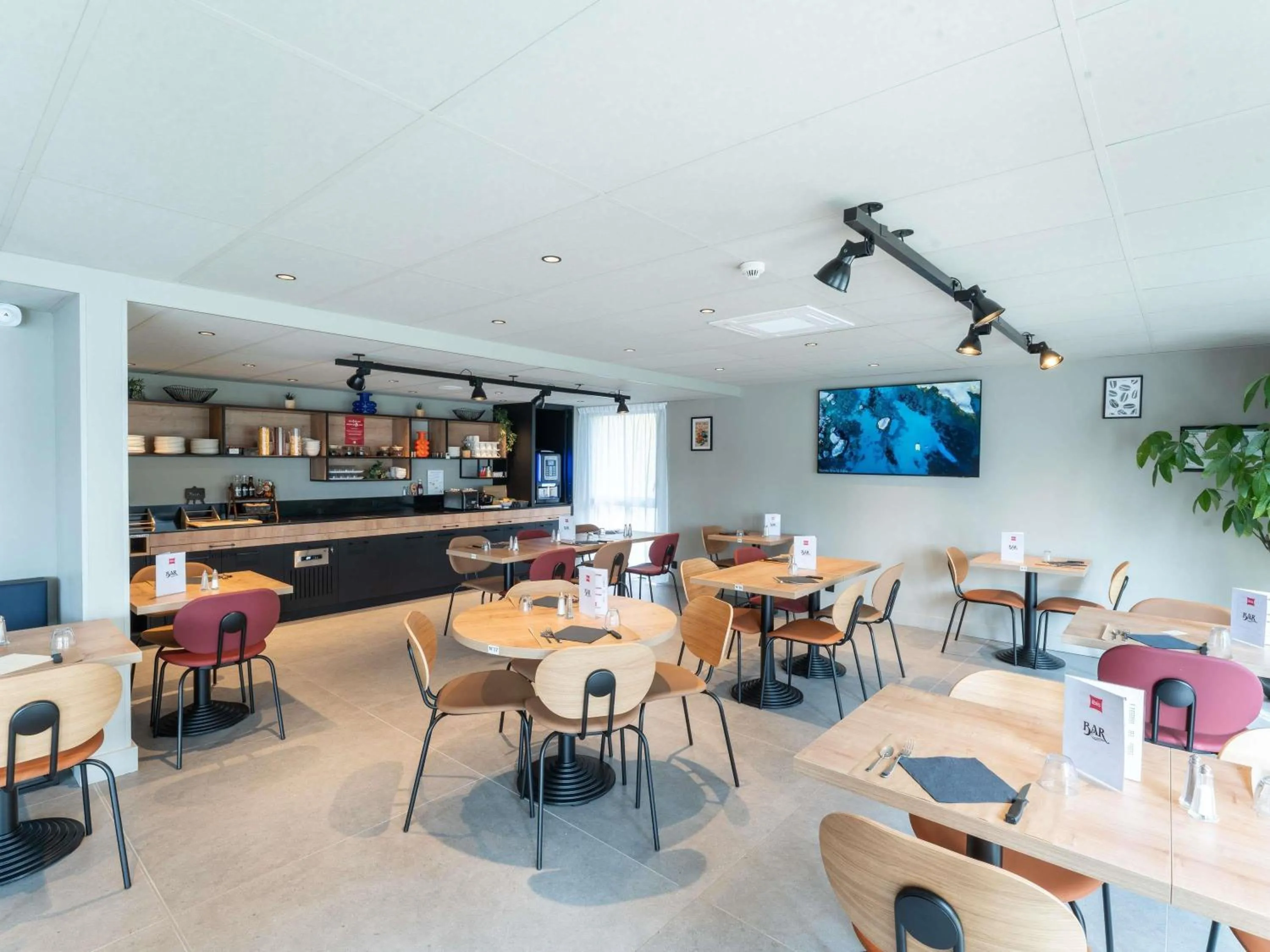 Property building in Ibis Orleans La Chapelle Saint Mesmin