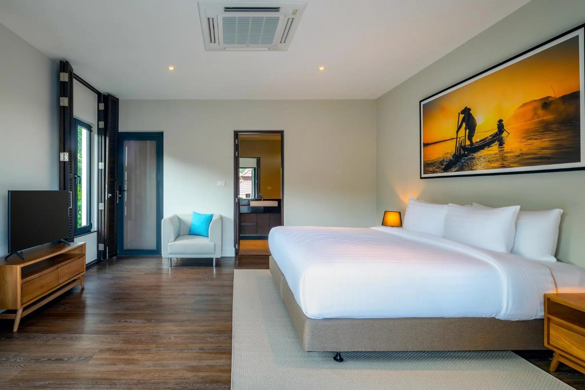 Bedroom, Bed in Luxury 5 Bedroom Pool Villa B11B