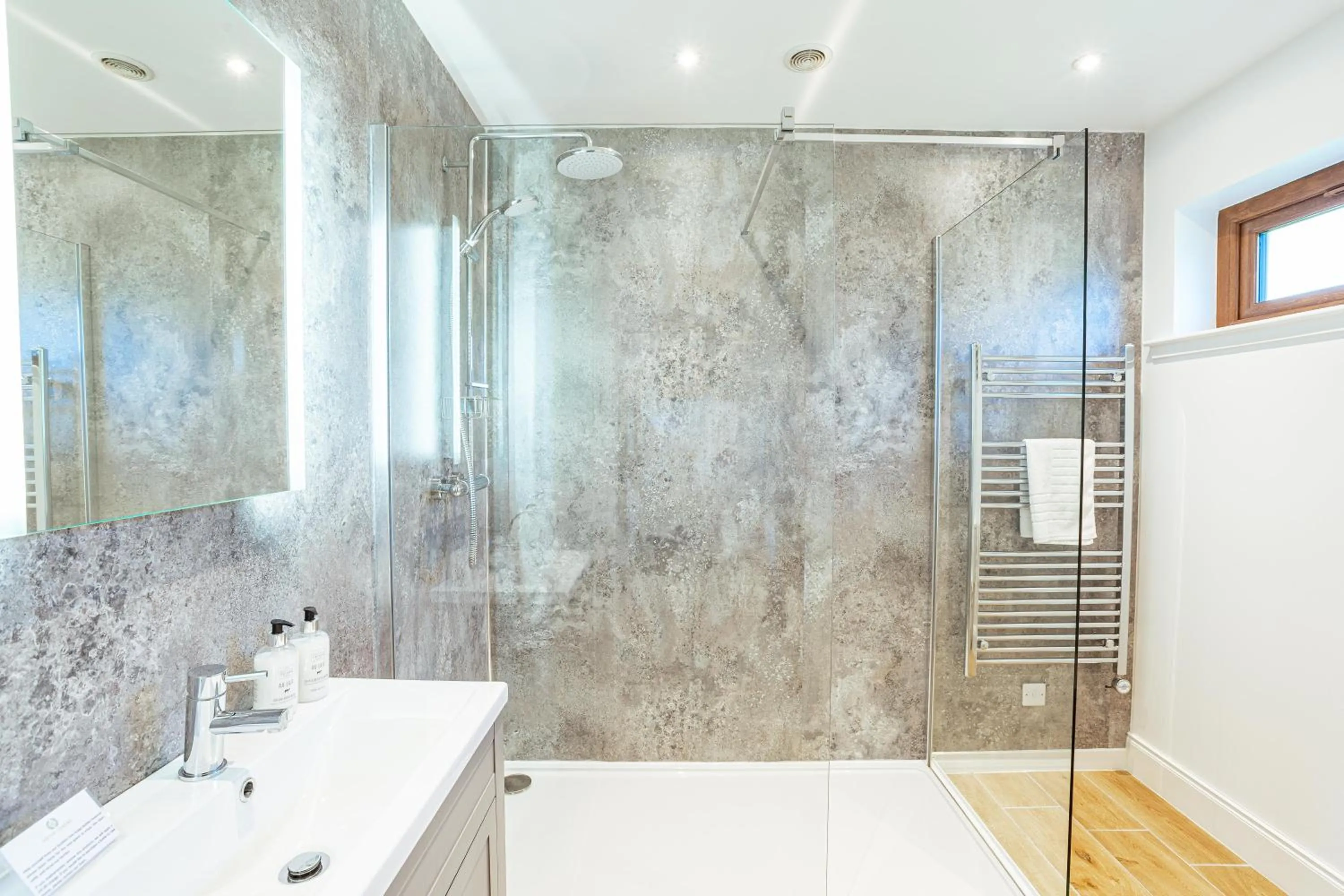 Shower in Kestrel Lodge 7 with Hot Tub