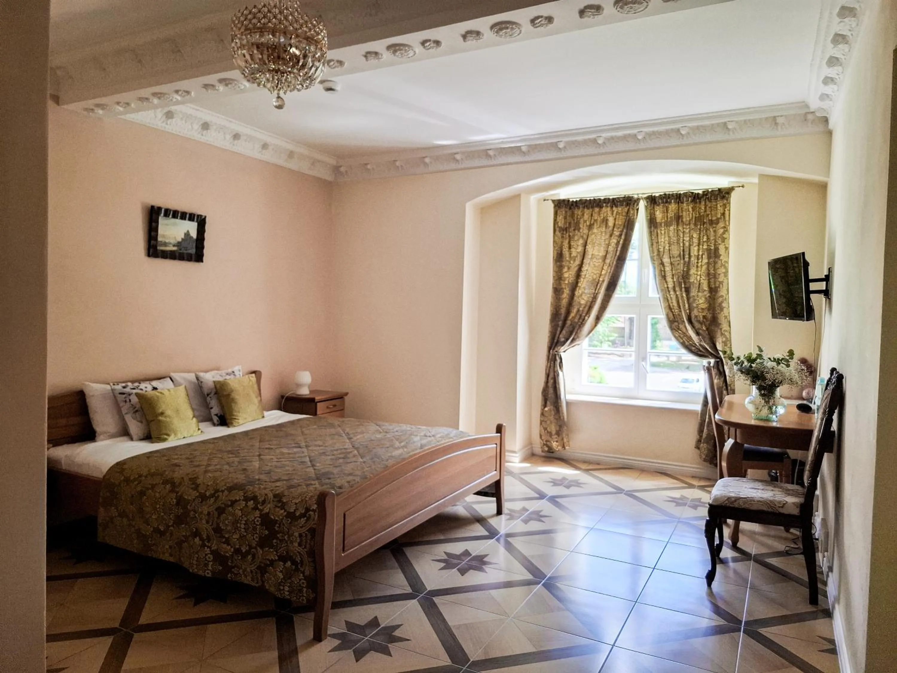 Bed in Pałac Bogaczów - noclegi - restauracja - przyjęcia