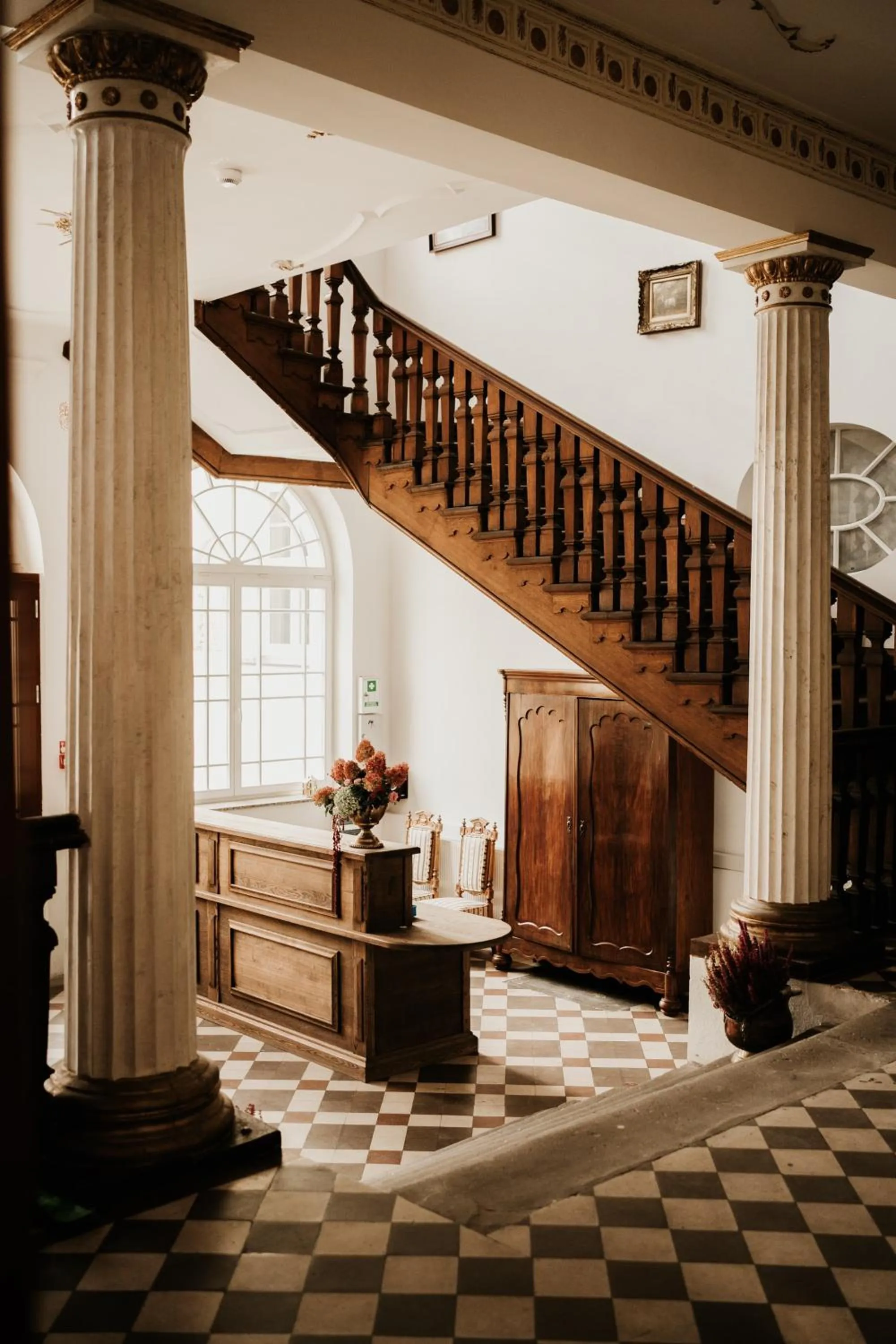 Lobby or reception in Pałac Bogaczów - noclegi - restauracja - przyjęcia