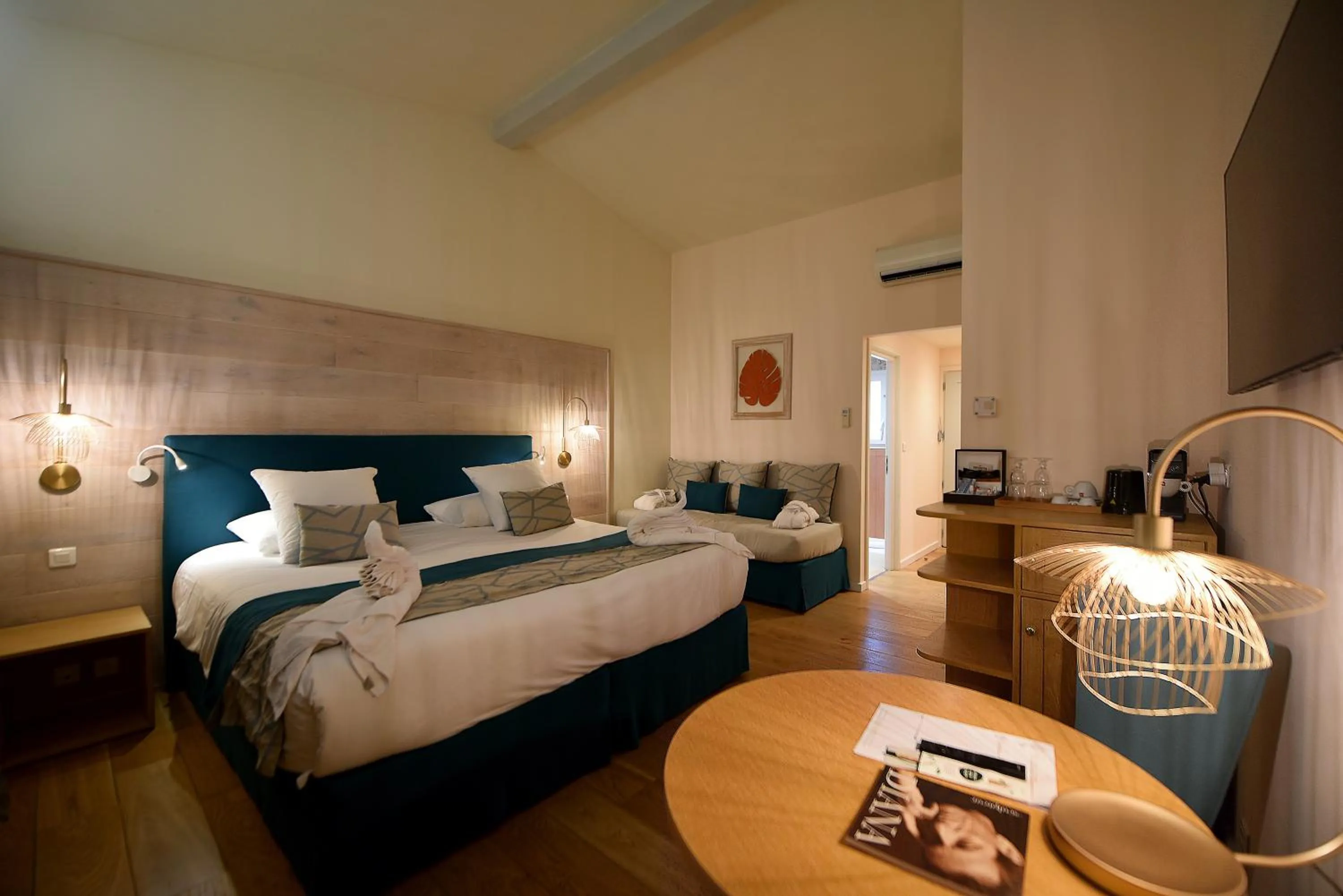 Bed in Hôtel Alivi Di Santa Giulia