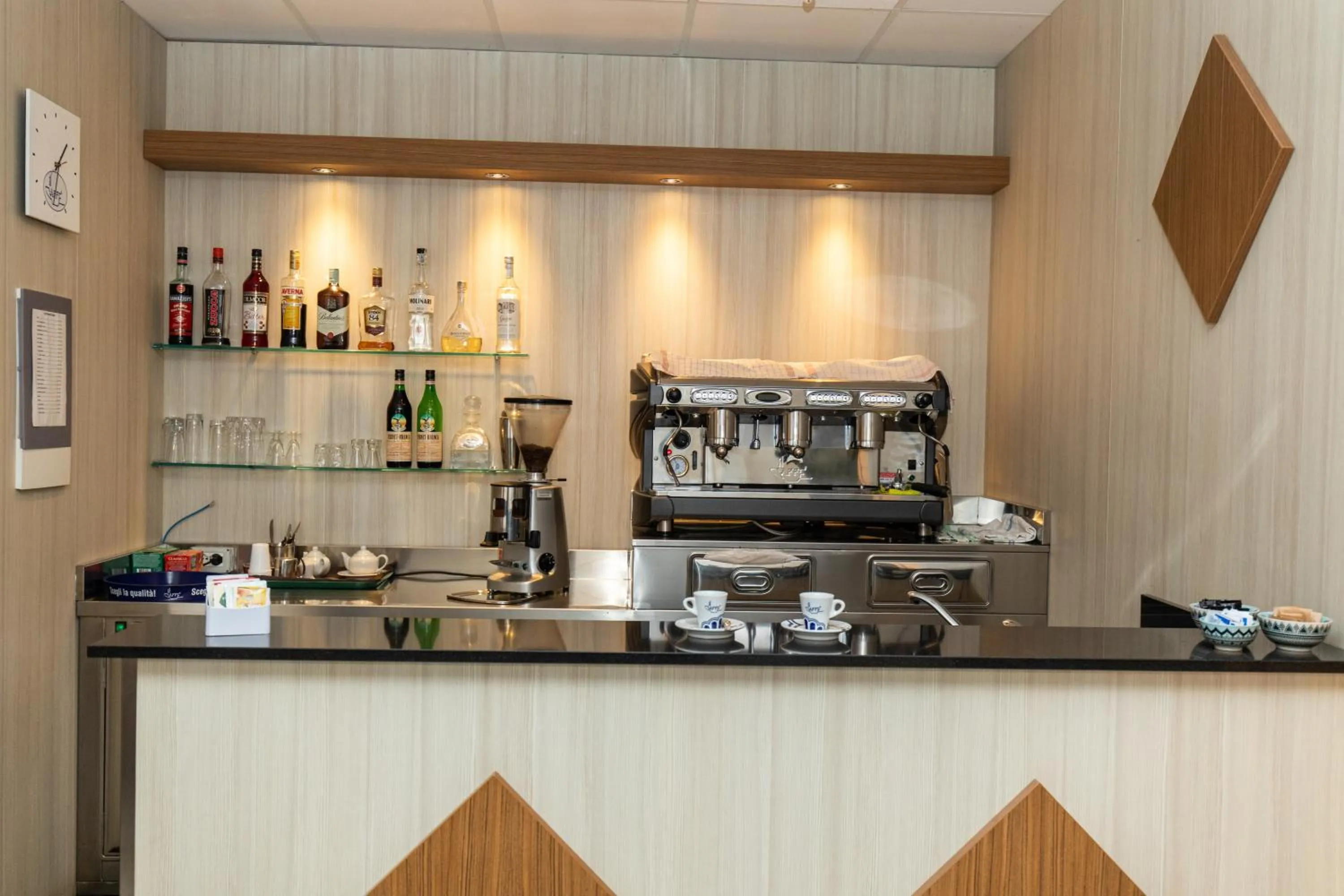 XXV APRILE Casa per Ferie