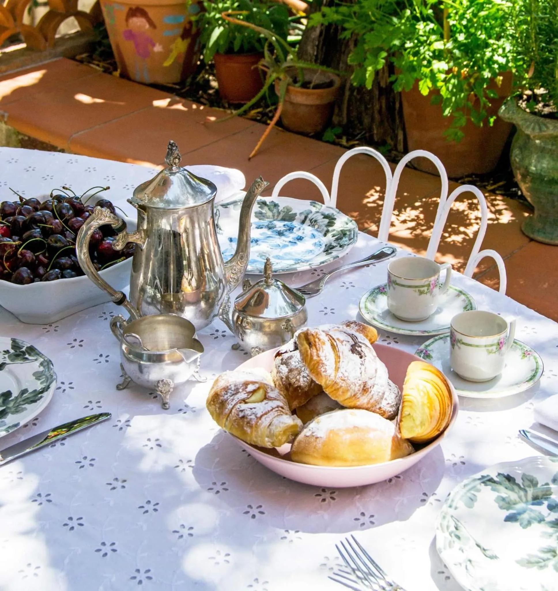 Food and drinks in B&B La Bergerie