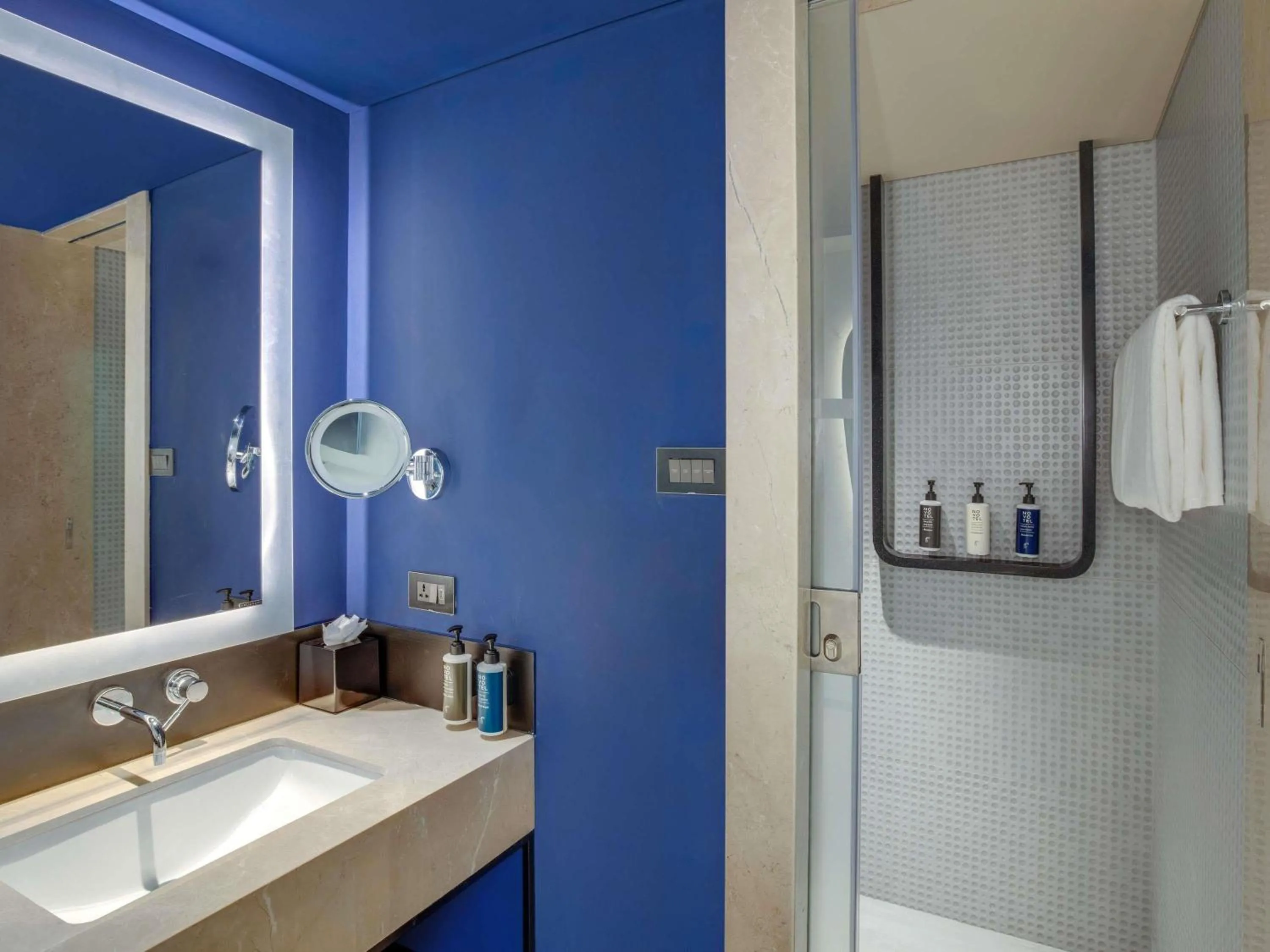 Bedroom in Novotel Pune Viman Nagar Road