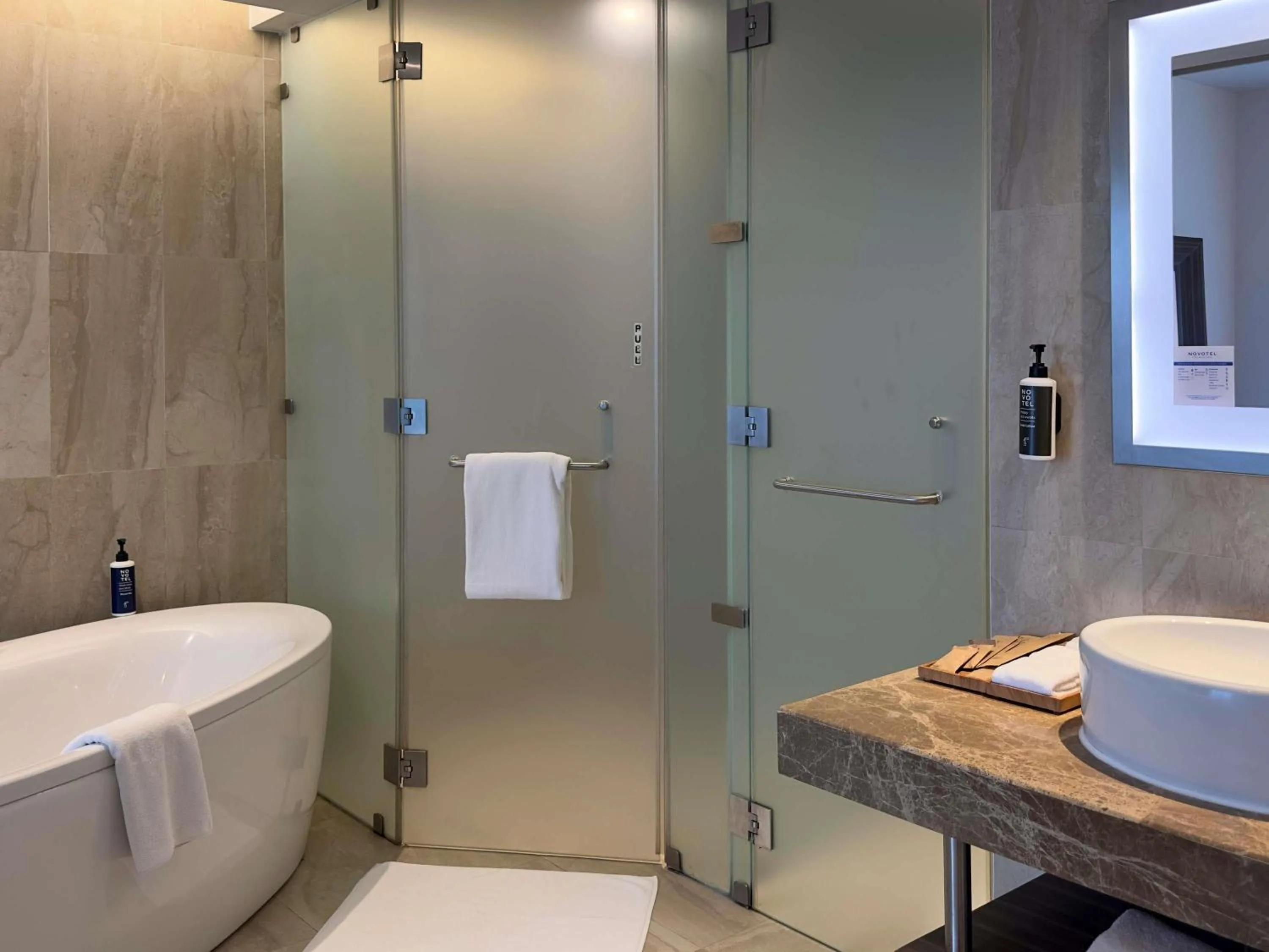 Bedroom in Novotel Pune Viman Nagar Road