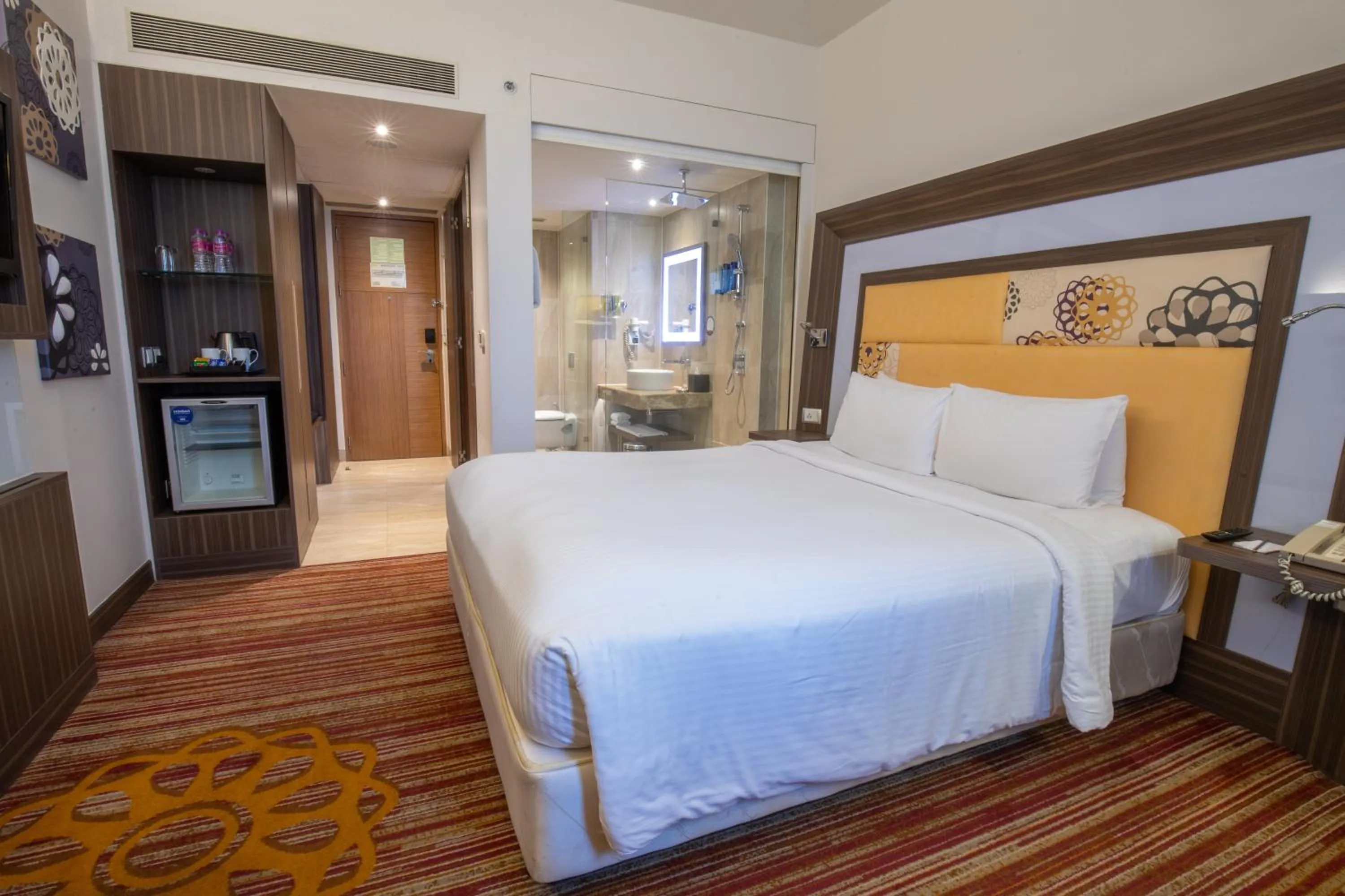 Bedroom, Bed in Novotel Pune Viman Nagar Road