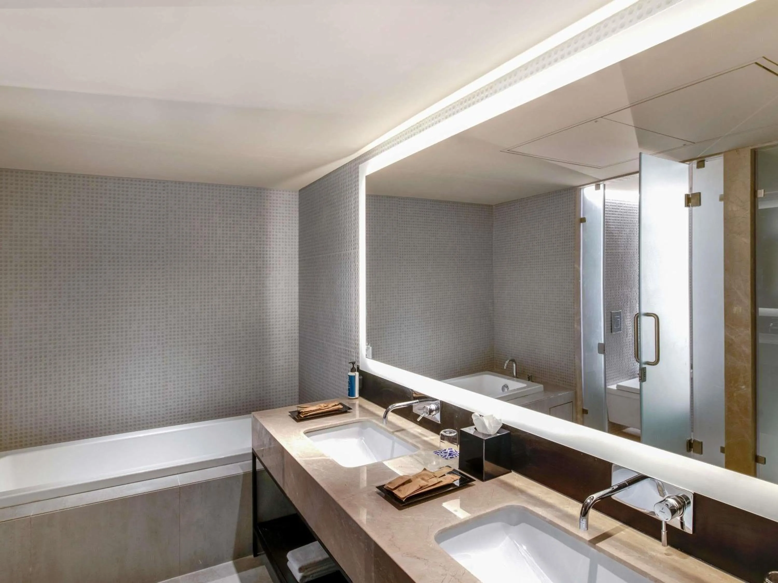 Bedroom in Novotel Pune Viman Nagar Road