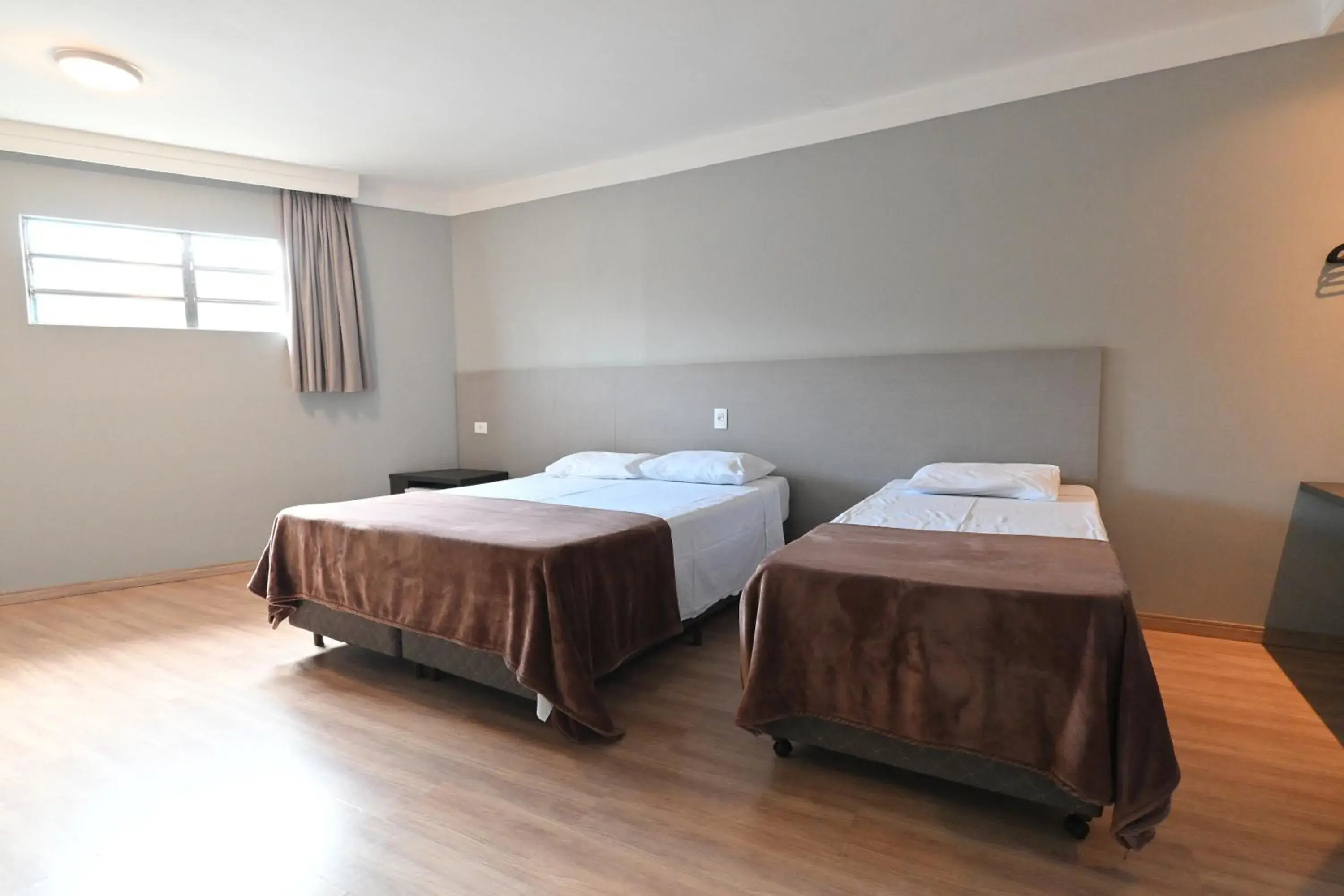 Bed in Hotel PrimeInn Bed in Hotel PrimeInn