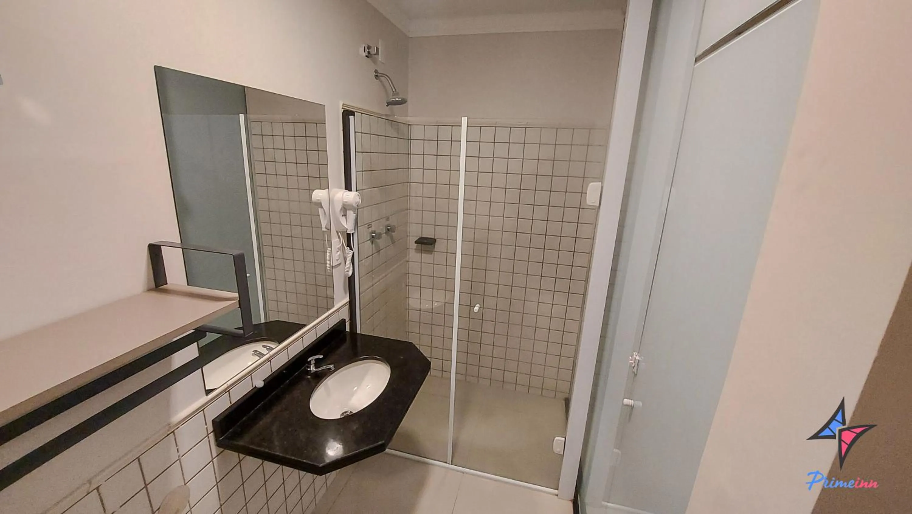 Bathroom in Hotel PrimeInn