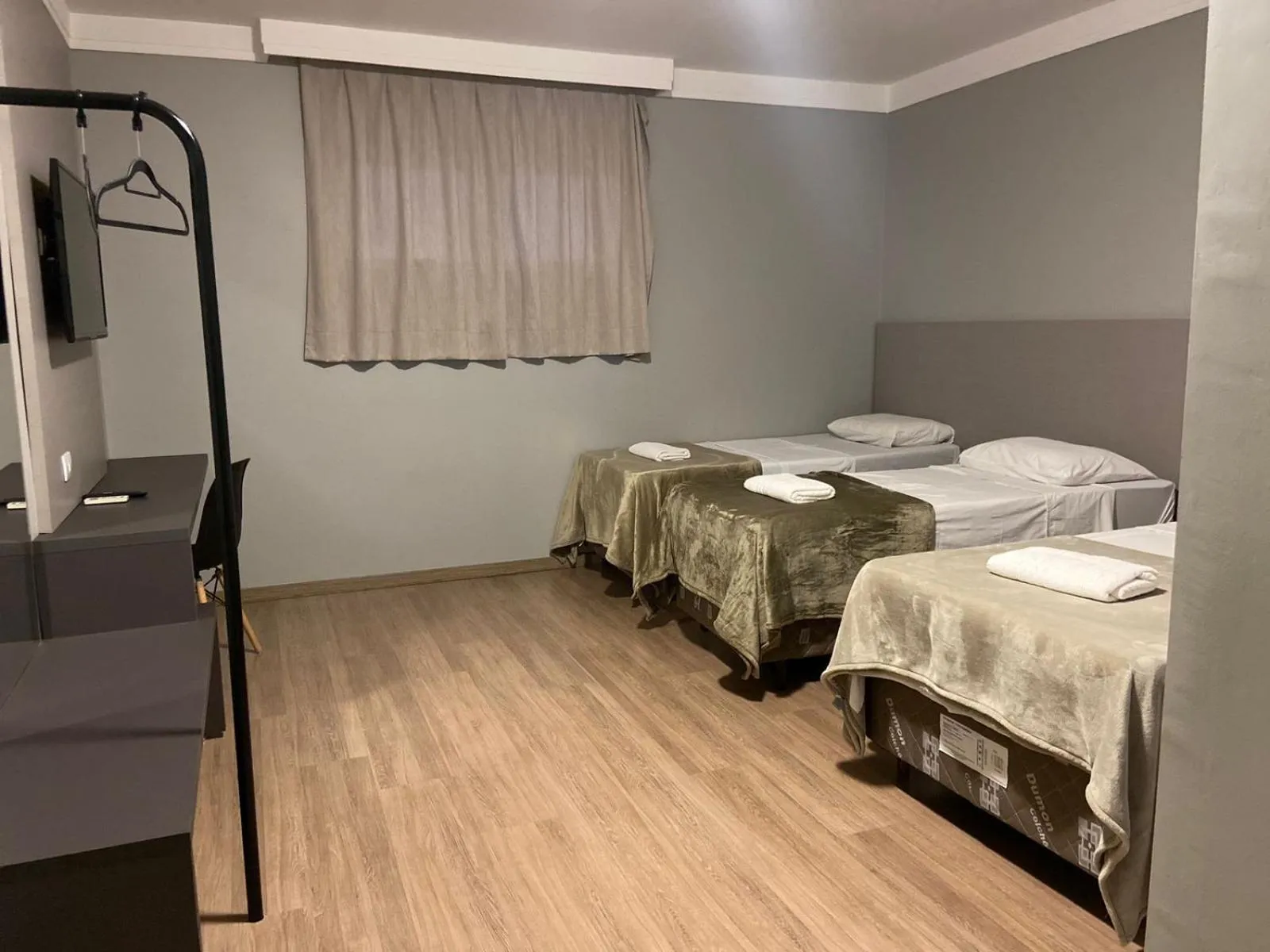 Photo of the whole room, Bed in Hotel PrimeInn