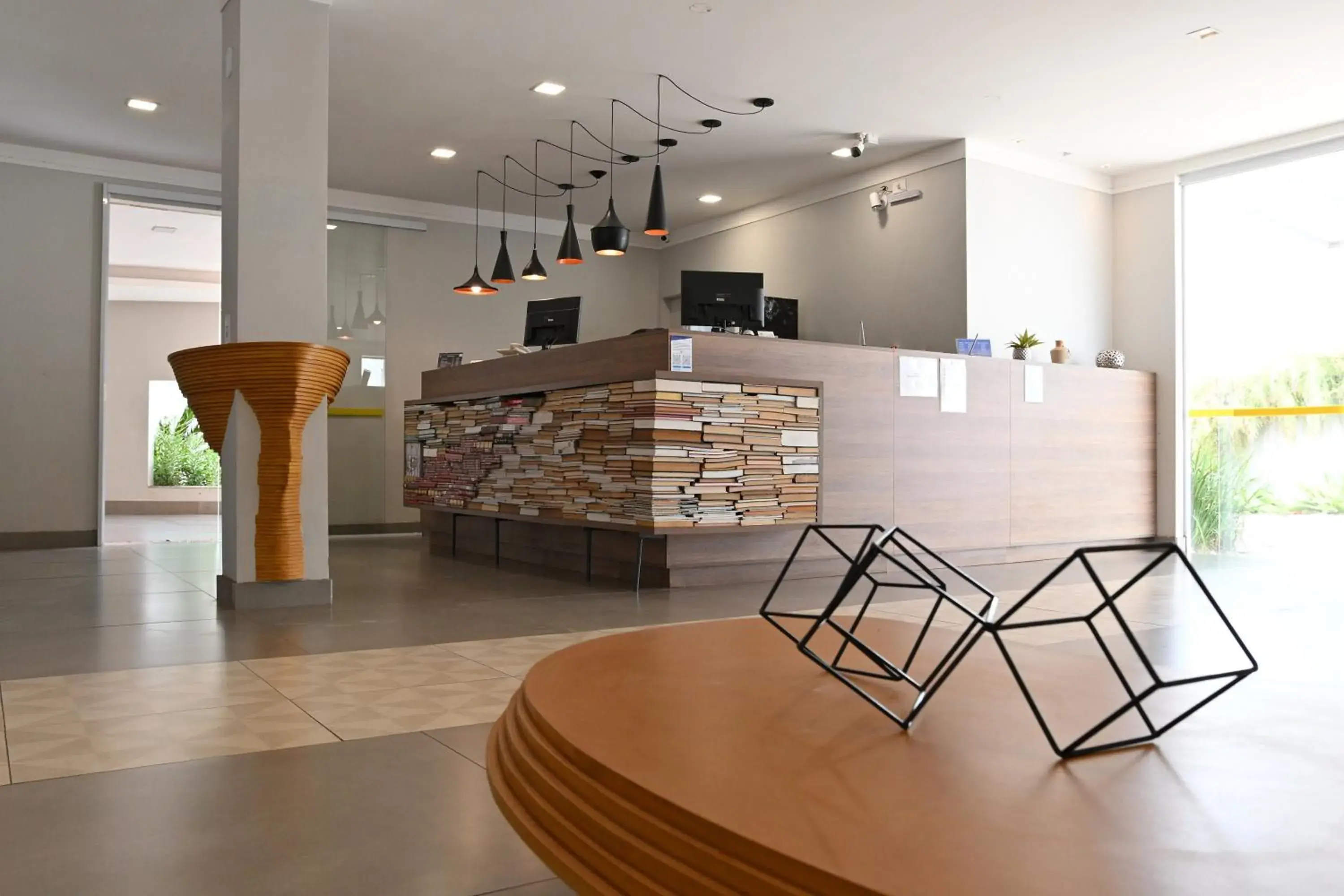 Facade/entrance in Hotel PrimeInn Facade/entrance in Hotel PrimeInn