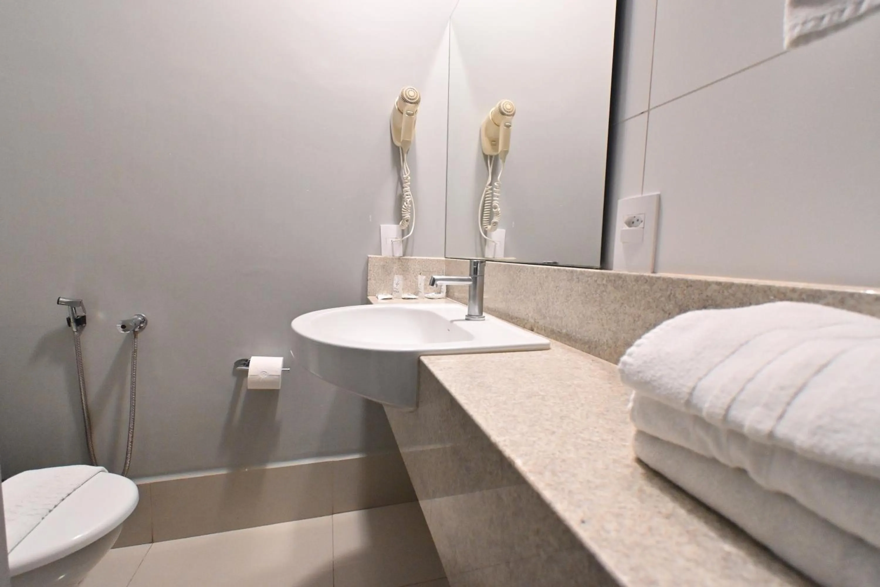 Toilet in Hotel PrimeInn