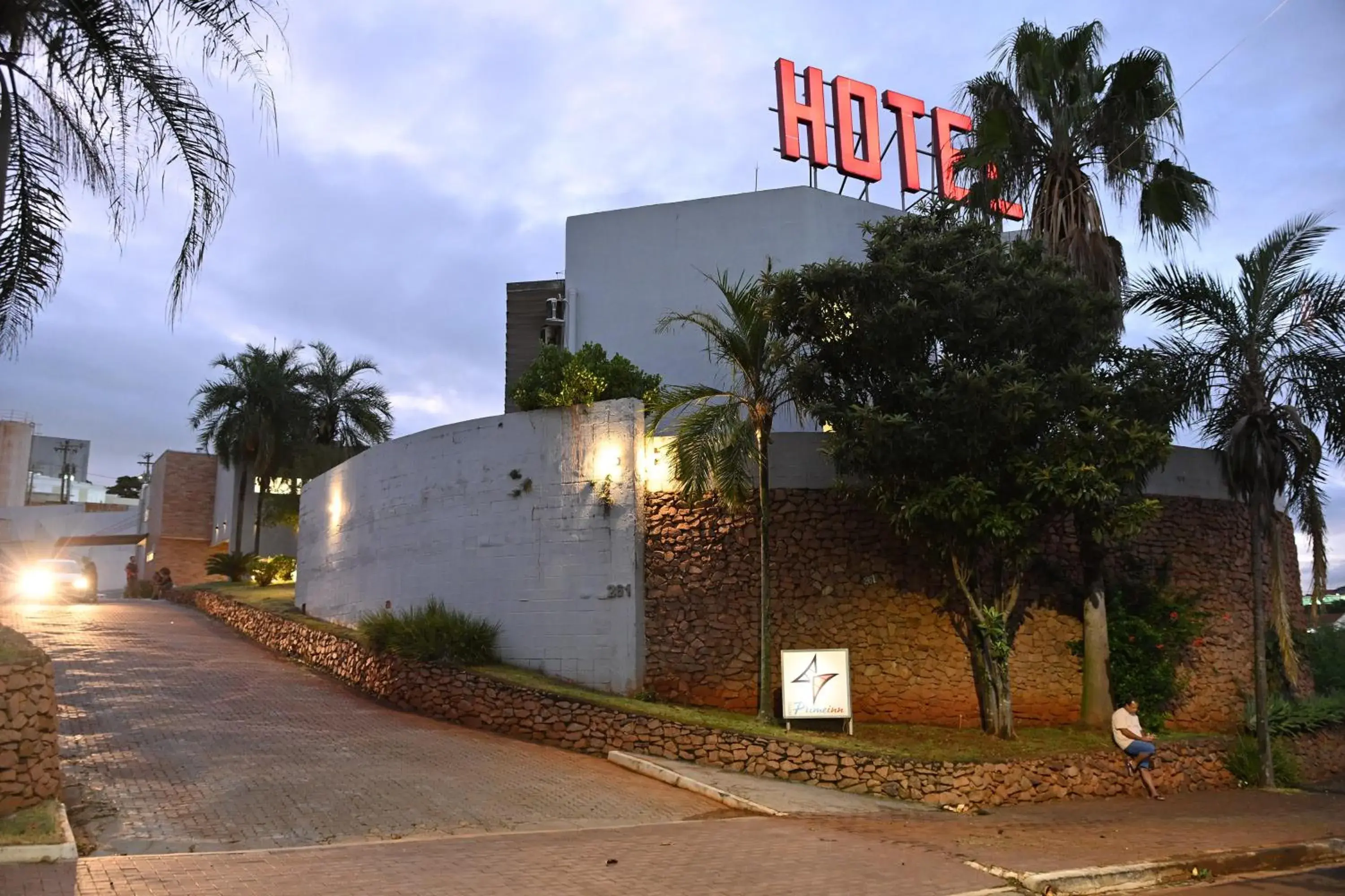 Property building in Hotel PrimeInn Property building in Hotel PrimeInn