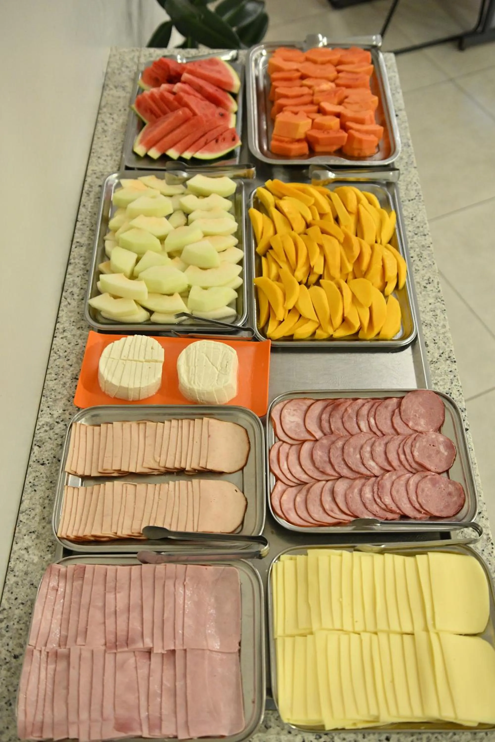 Food and drinks in Hotel PrimeInn