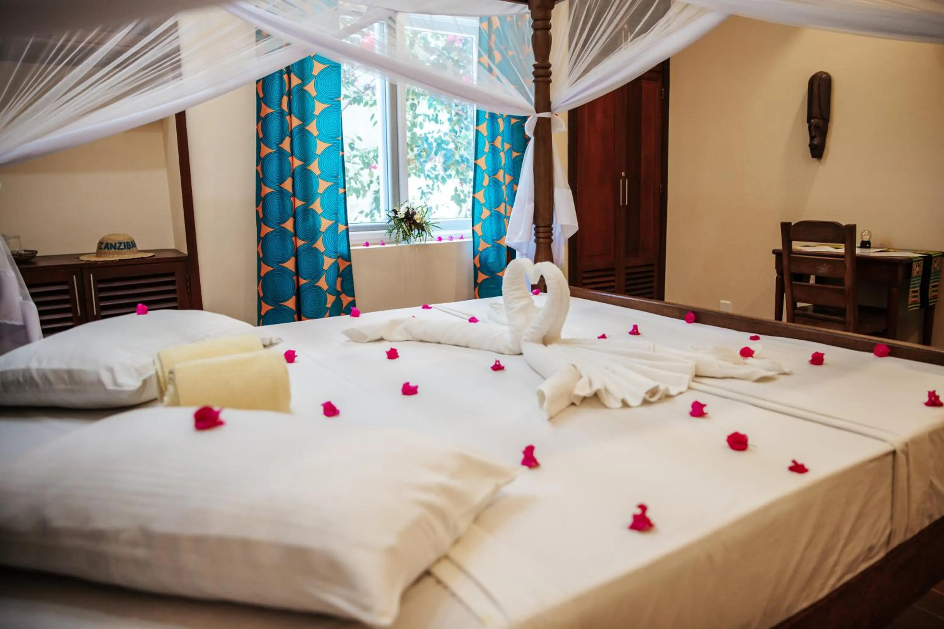 Bed in Mambo Paradise