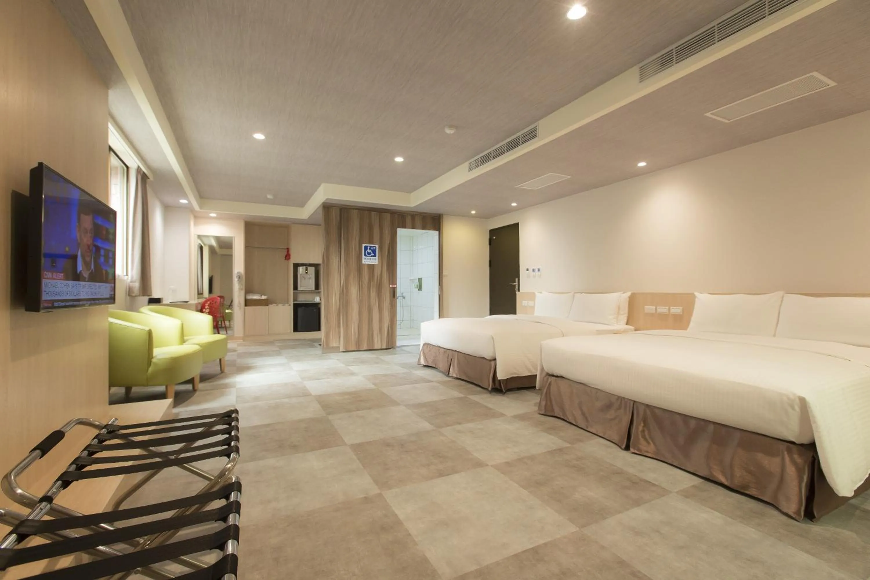 Bed in The Cloud Hotel