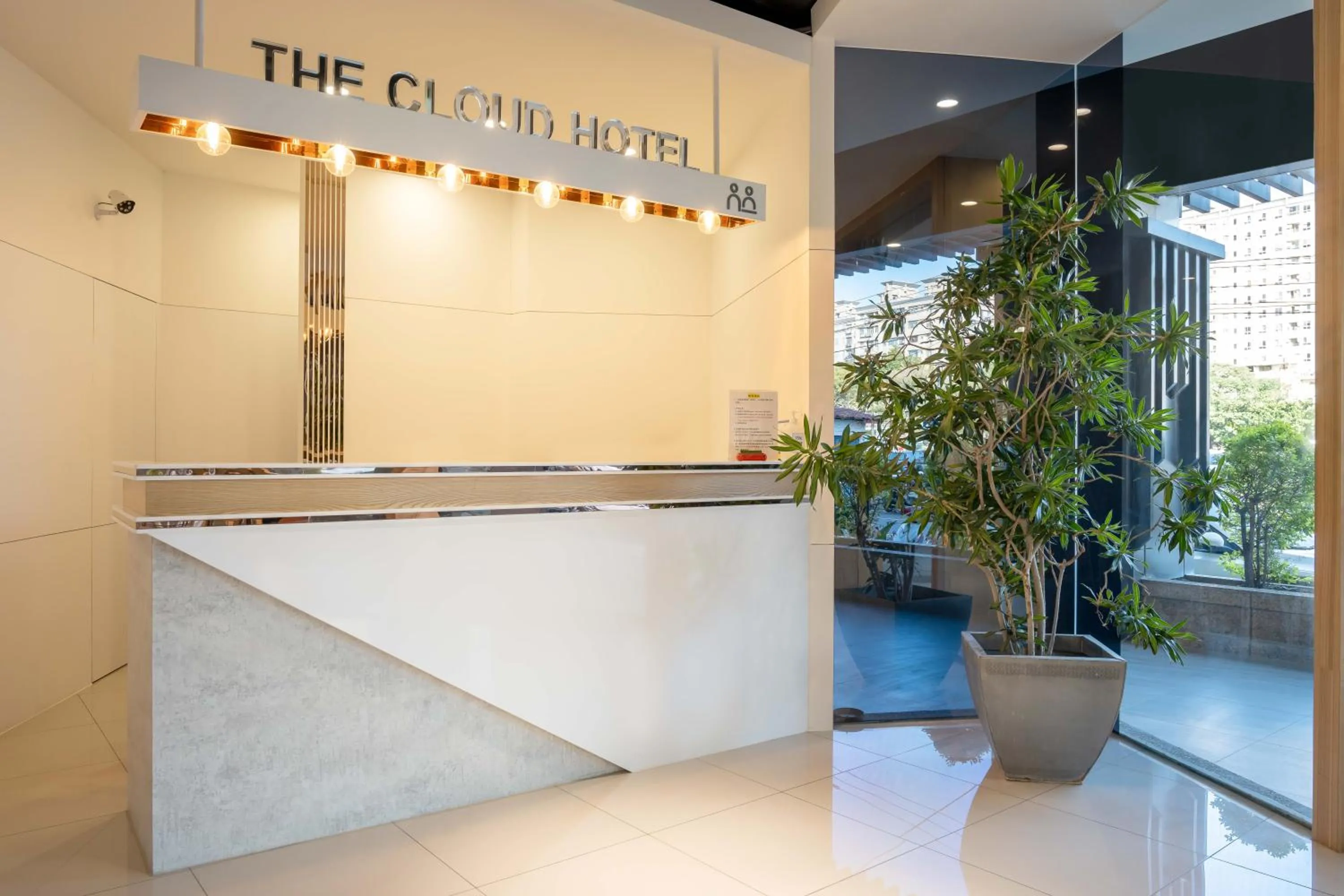 Lobby or reception in The Cloud Hotel