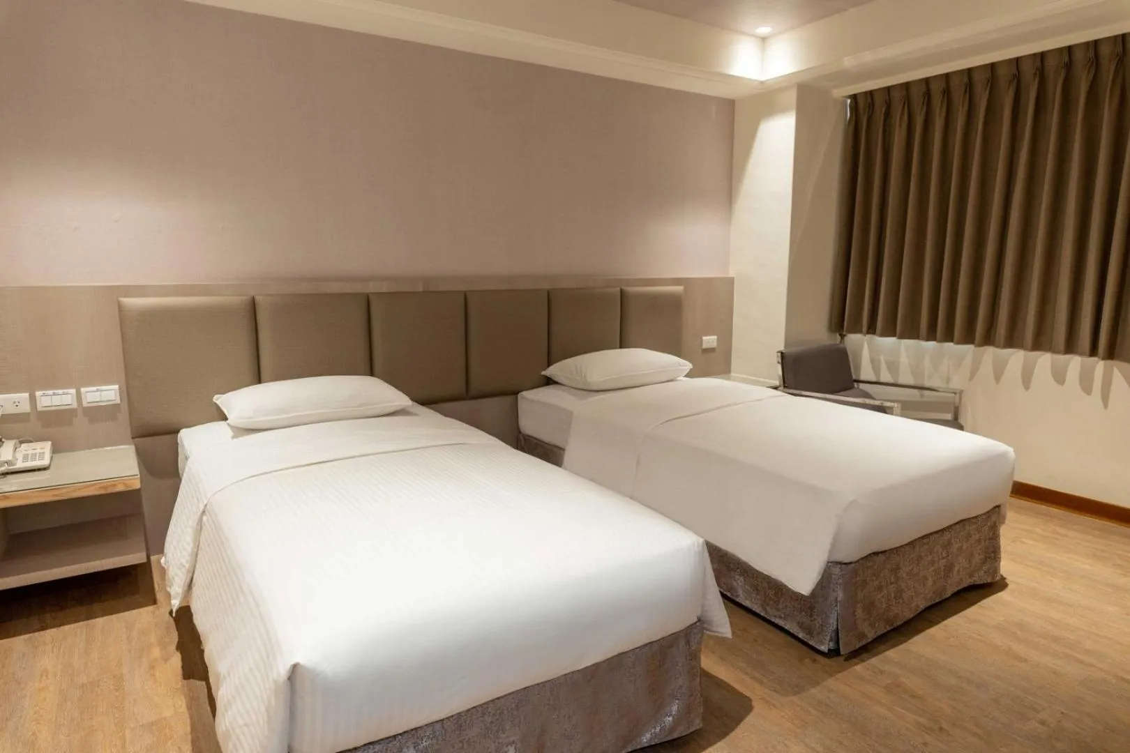 Bed in The Cloud Hotel