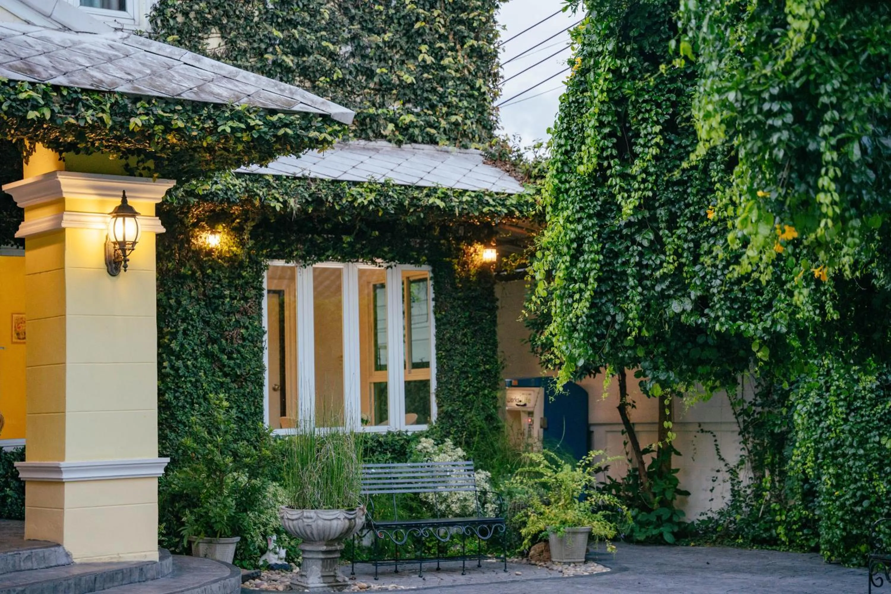 Property building in The Target Hotel chaingrai