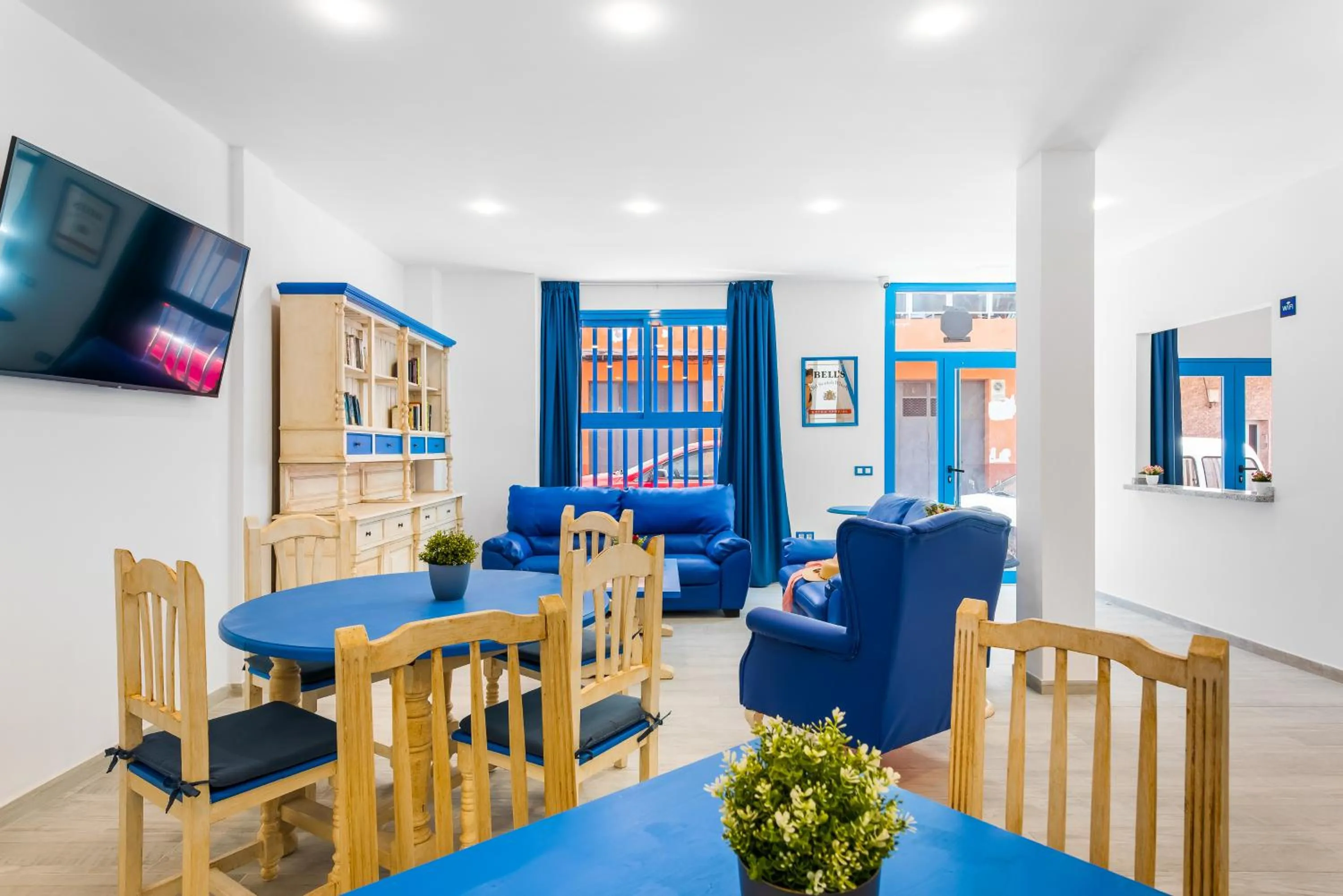 OKEANOS Eco Guest House