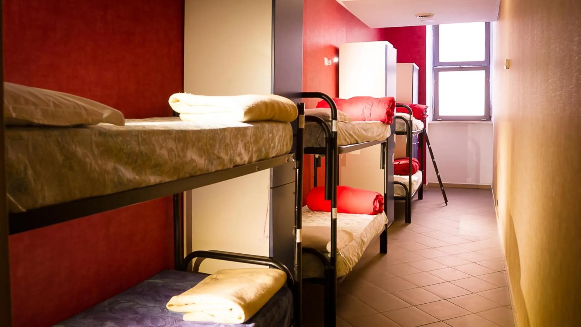 Bed in Youth Station Hostel