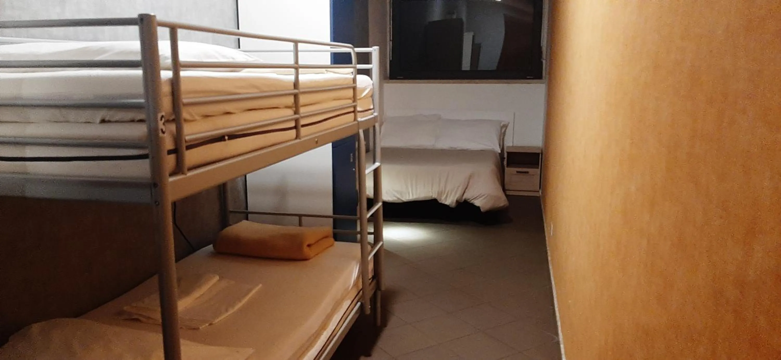 Bed in Youth Station Hostel