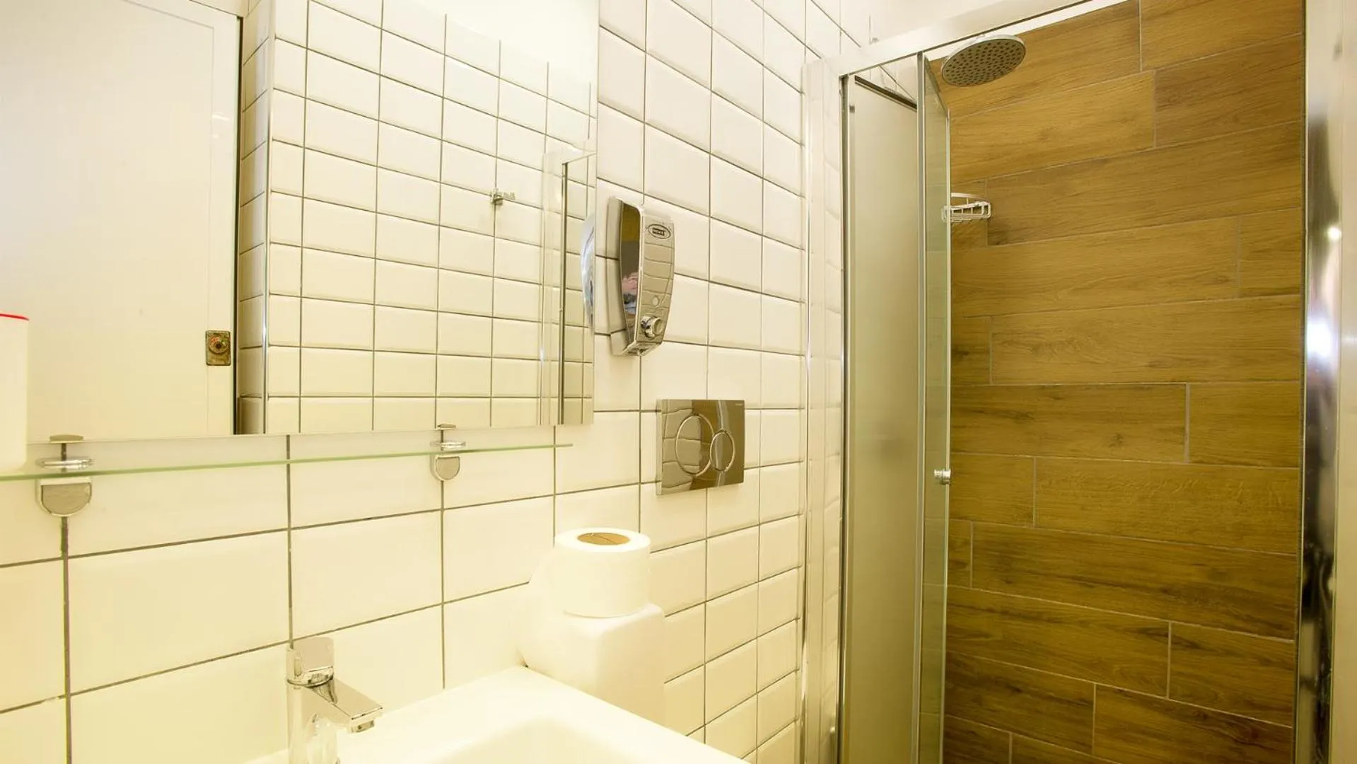 Youth Station Hostel