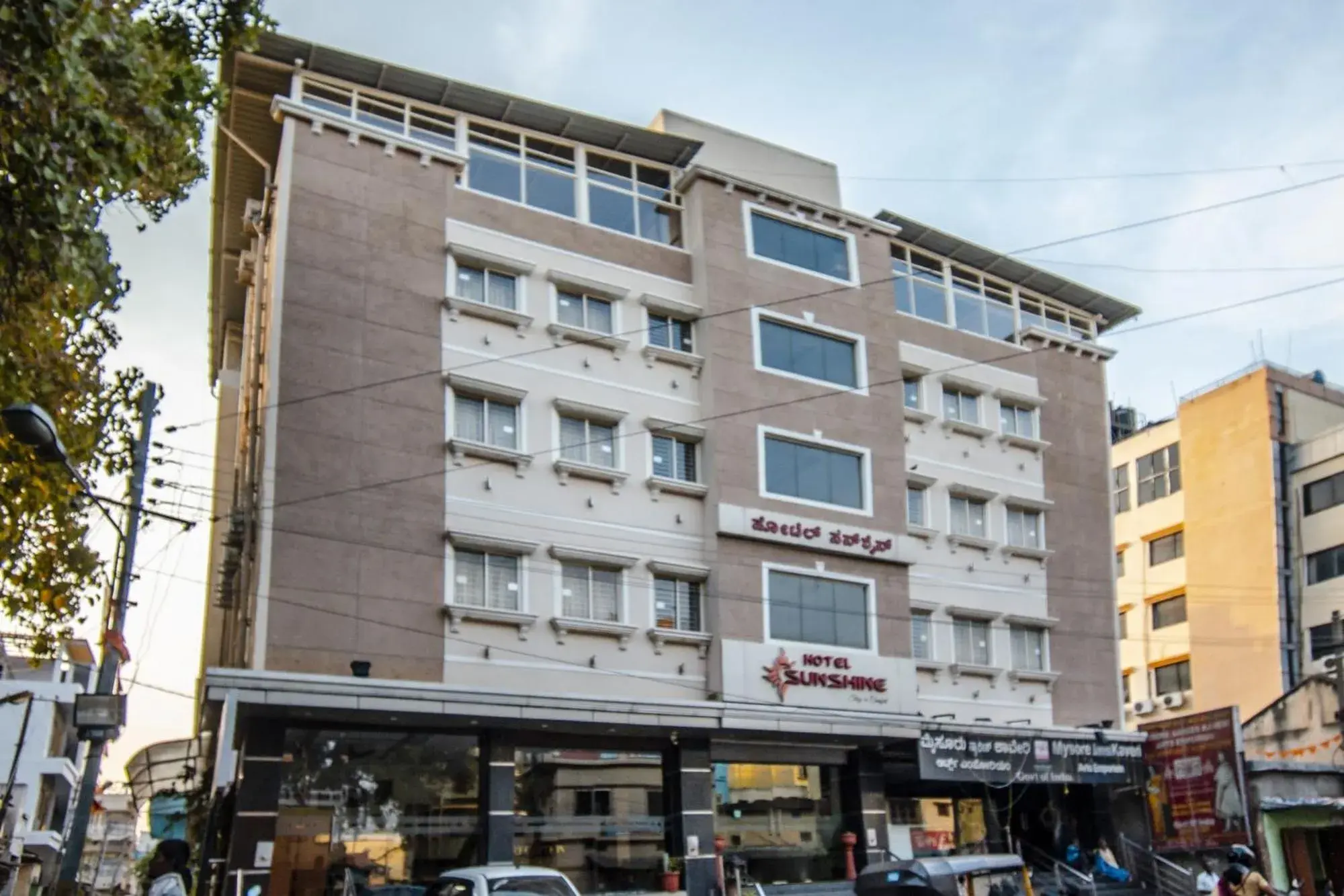 Facade/entrance in Hotel Sunshine Facade/entrance in Hotel Sunshine