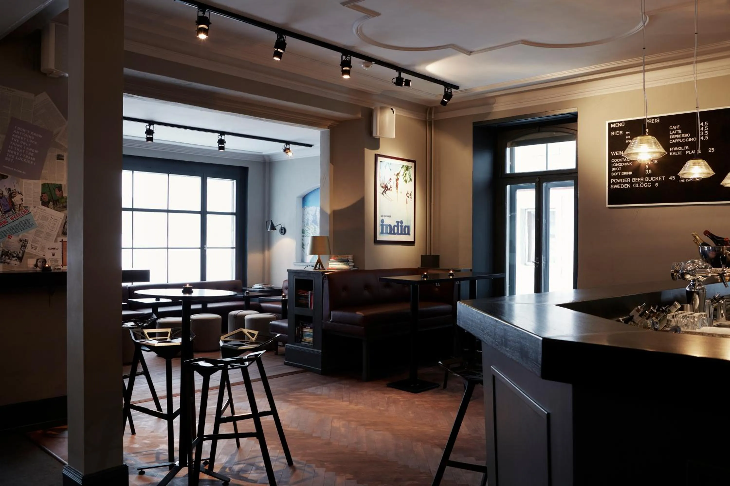 Lounge or bar in Ski Lodge Engelberg