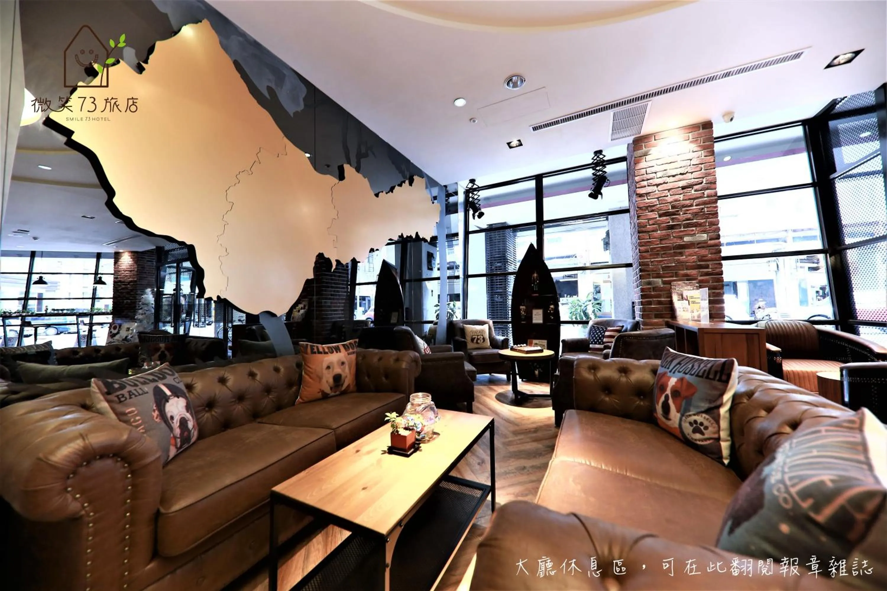 Lounge or bar in Smile 73 Hotel