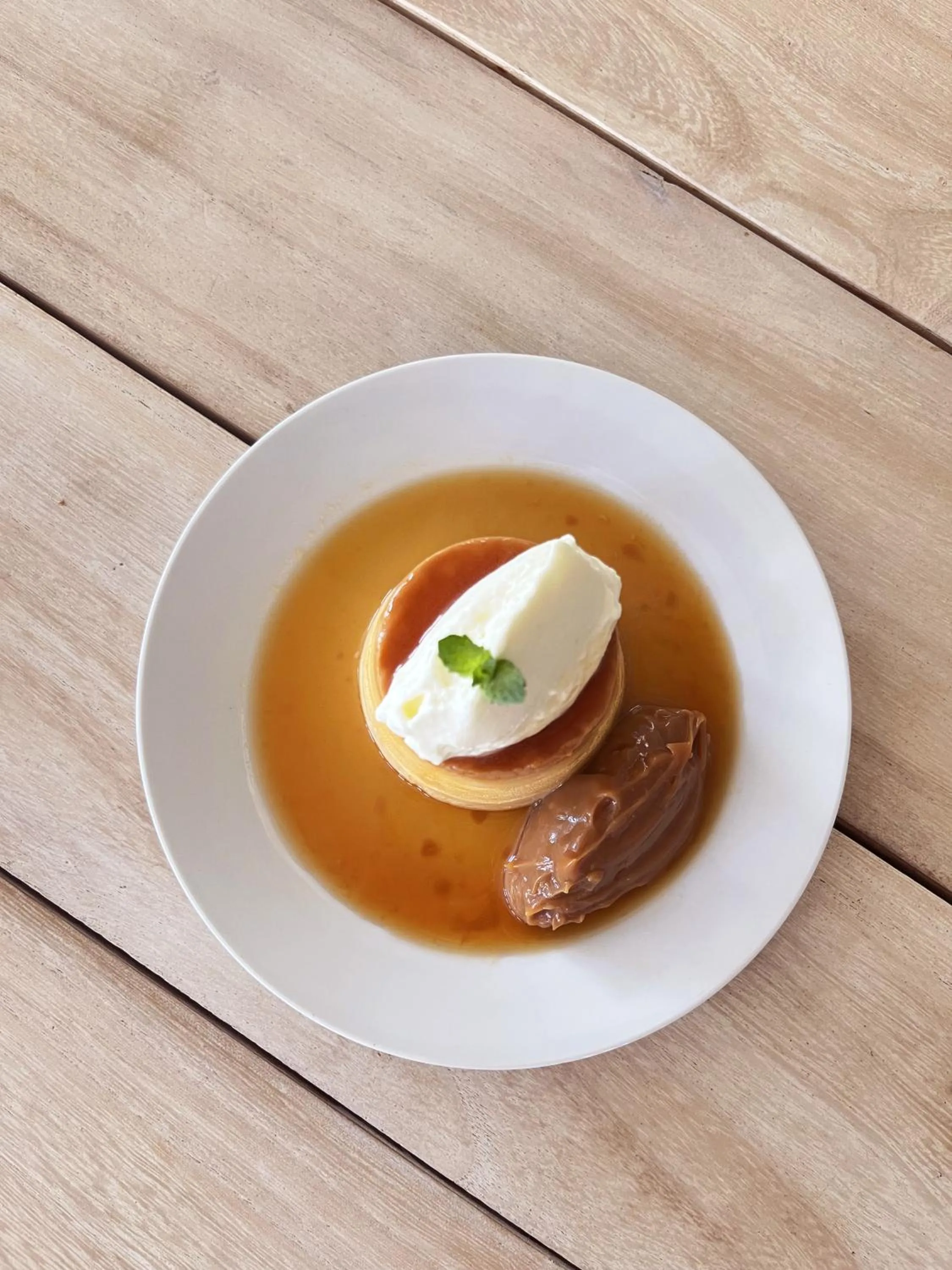 Restaurant/places to eat in Casagrande Hotel & Beach Club