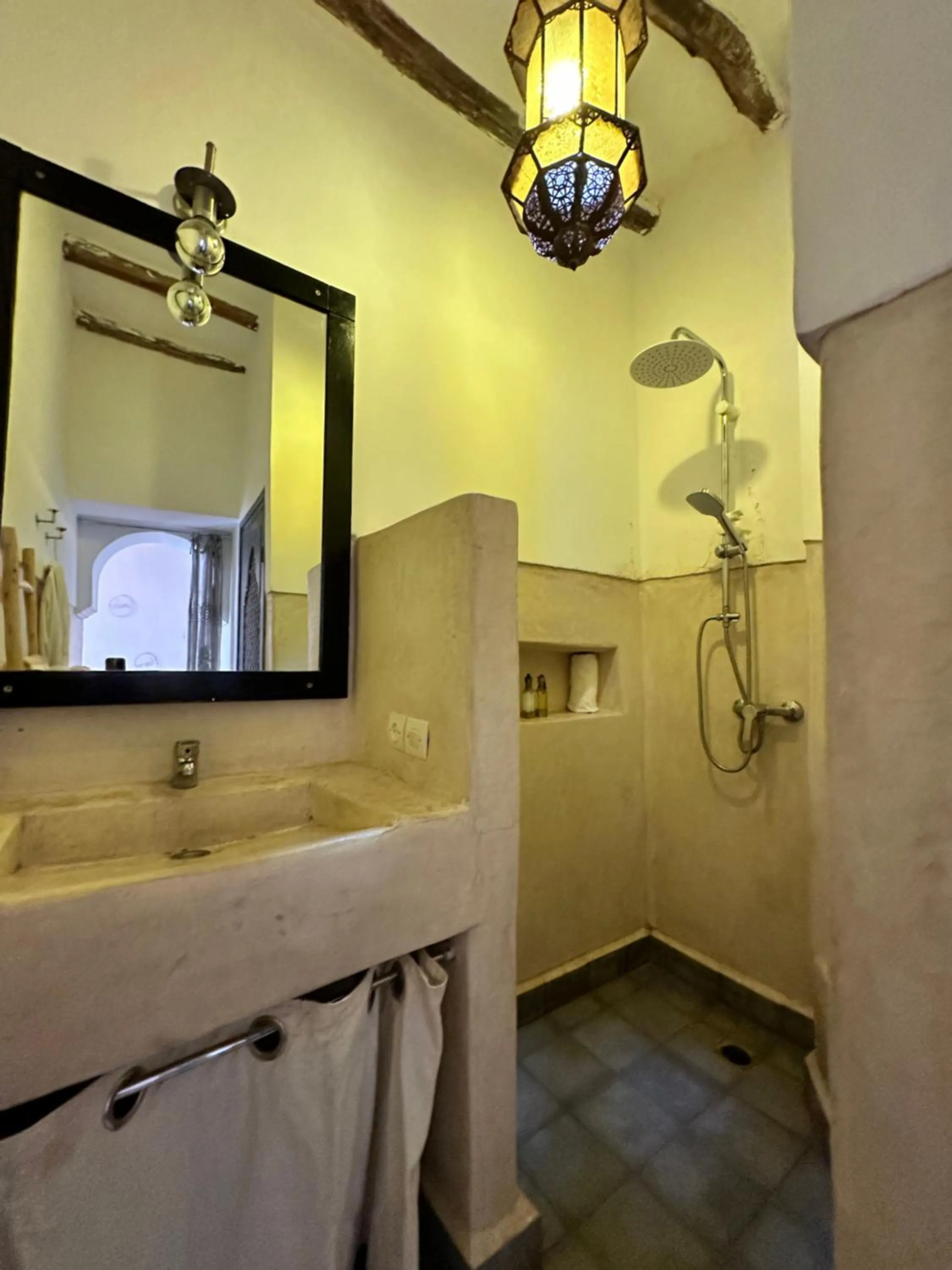 Riad 103 Medina Pool and Hammam