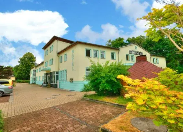 Facade/entrance, Property Building in Meister BÄR HOTEL Vogtland