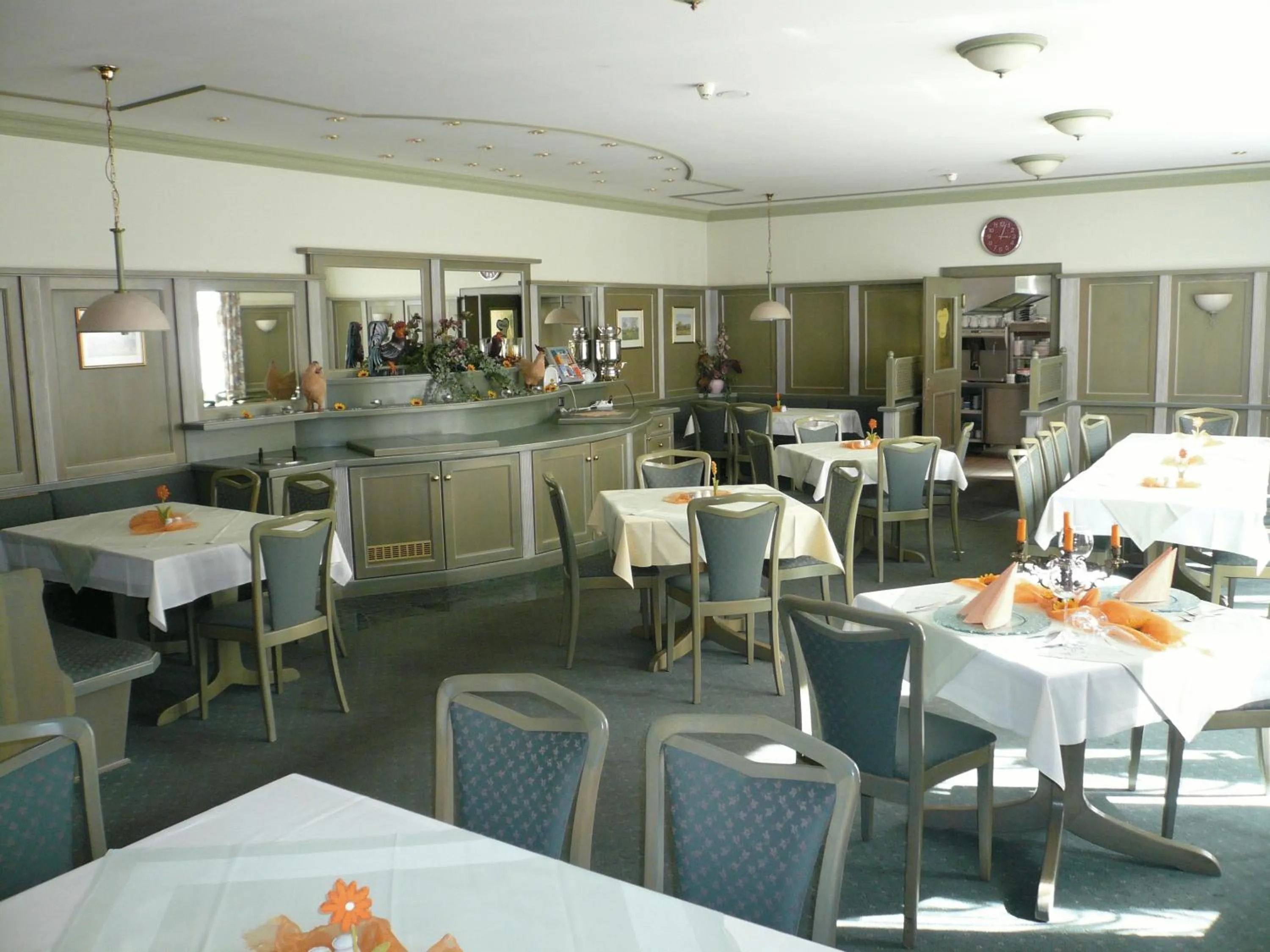 Restaurant/places to eat in Meister BÄR HOTEL Vogtland