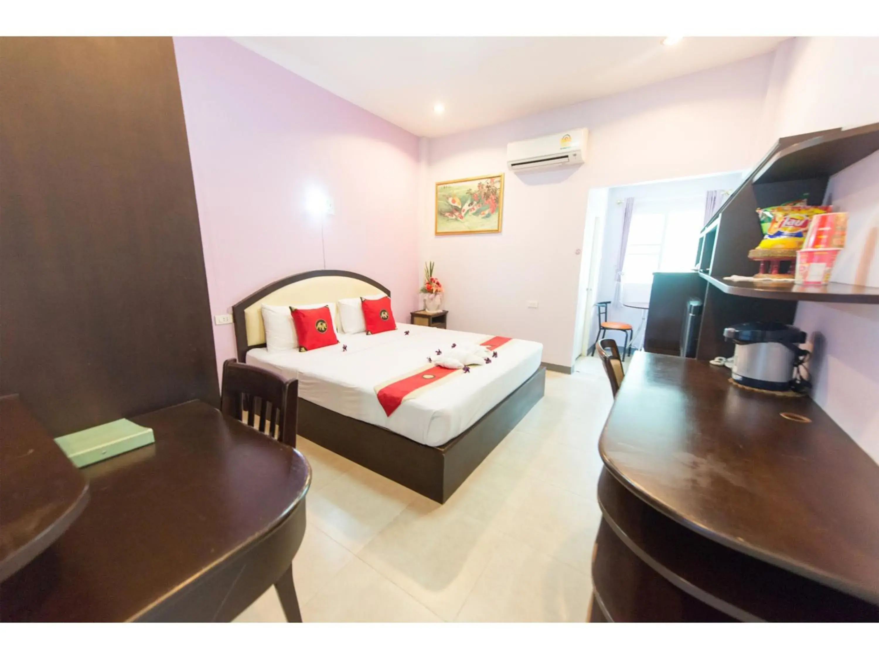 Standard Double Room in Feelathome Standard Double Room in Feelathome