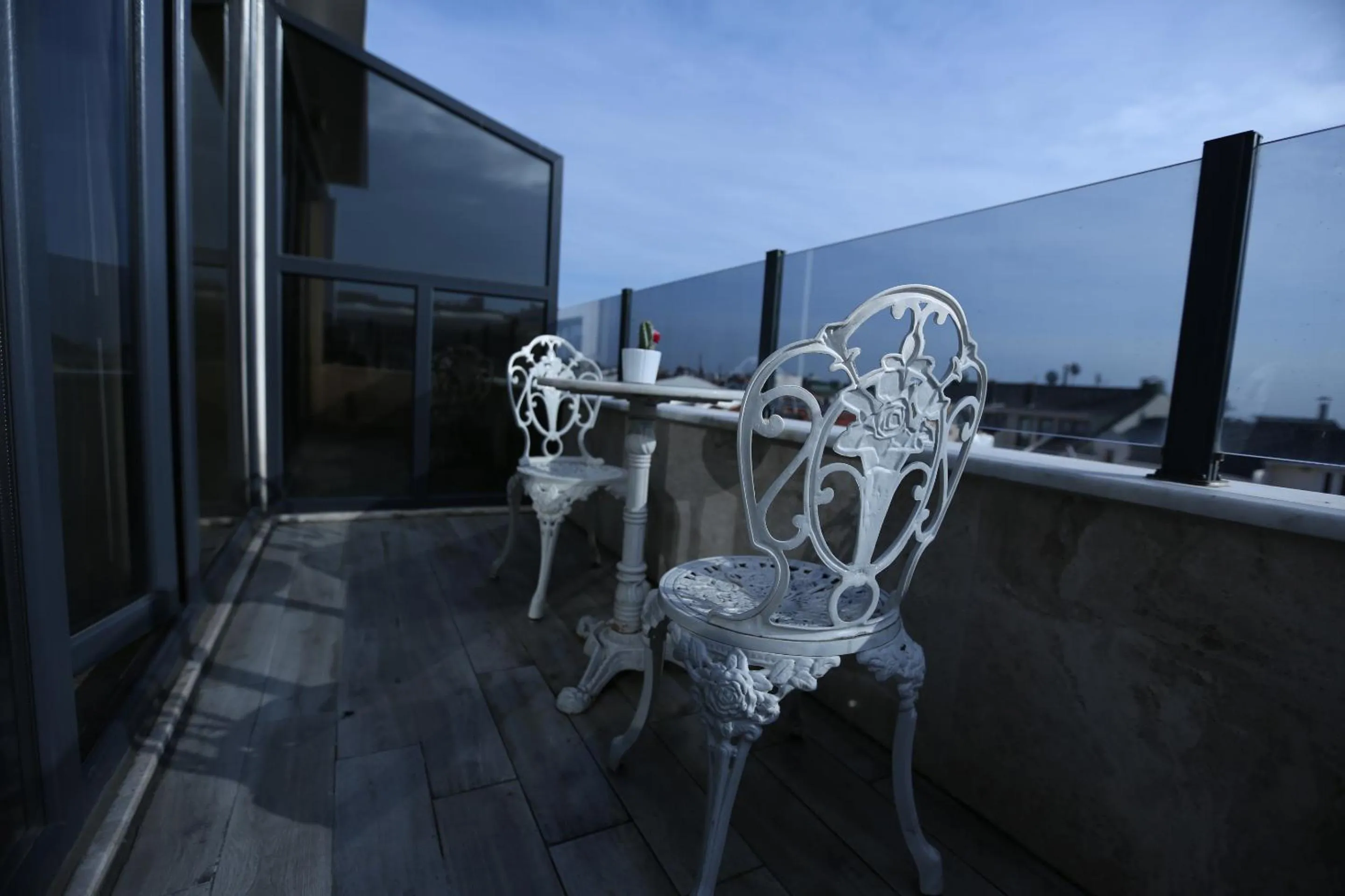 Balcony/Terrace in RESTWON SUIT