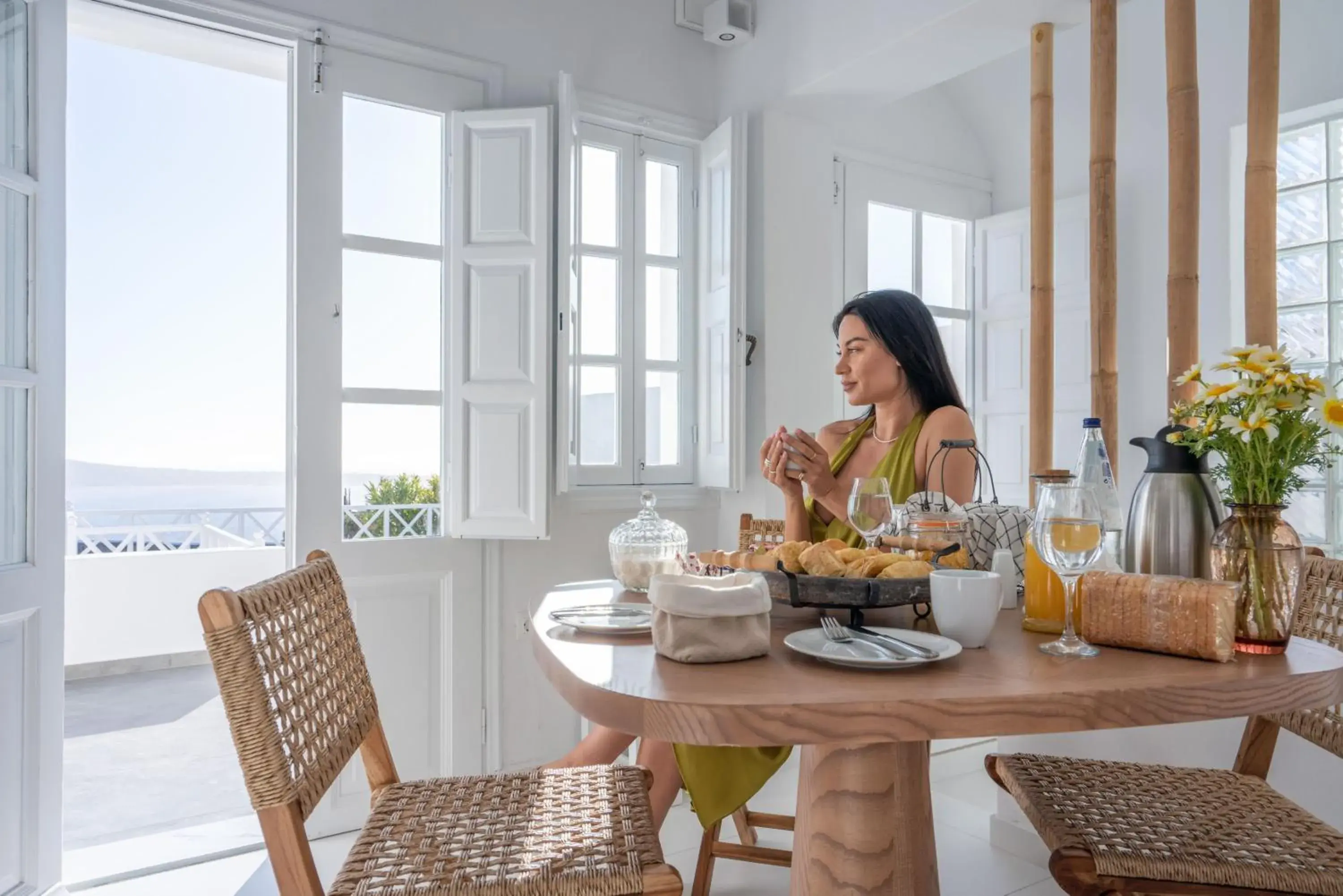 Breakfast in Oia Sunset Villas Breakfast in Oia Sunset Villas